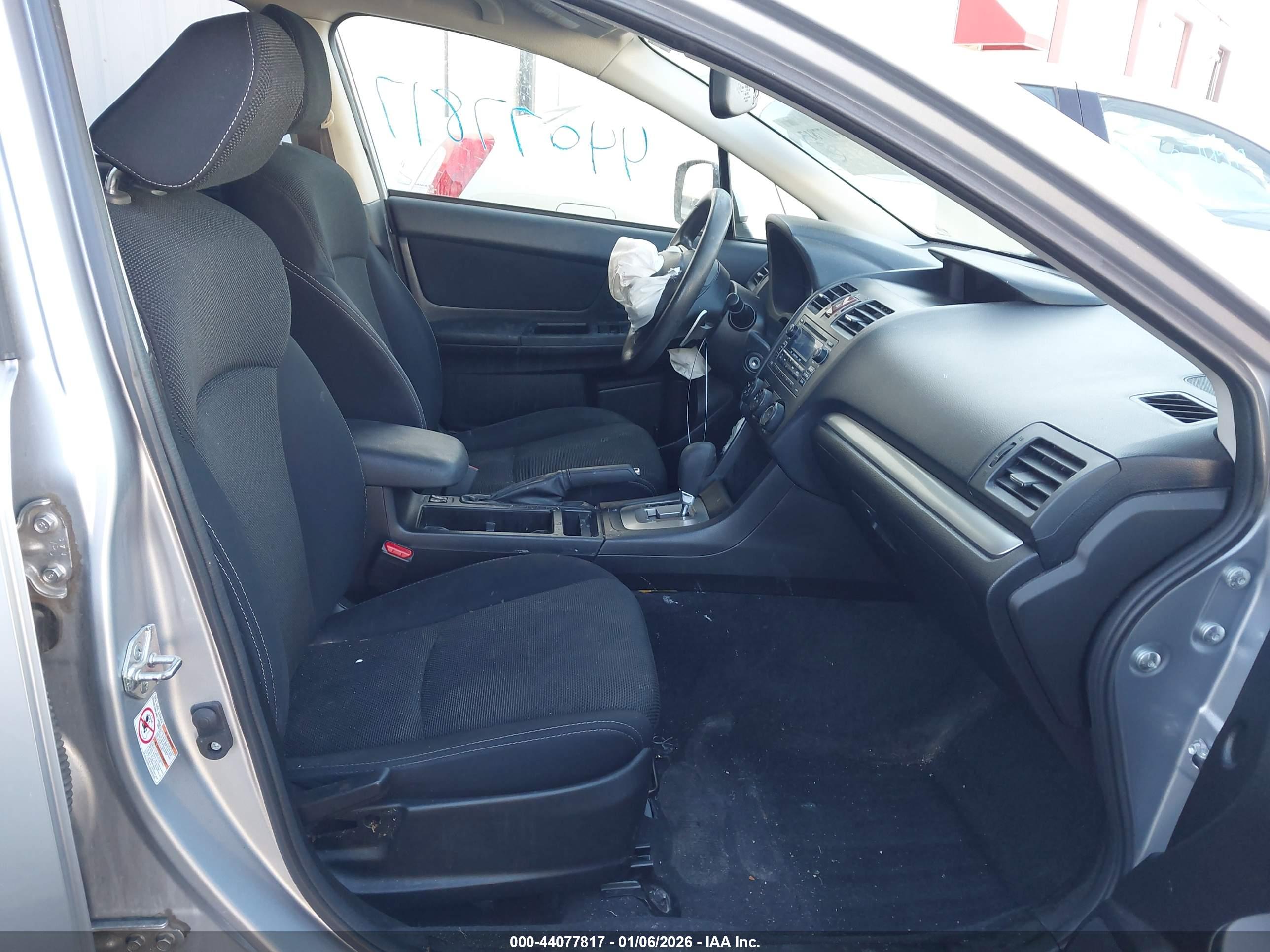 SUBARU XV image 5
