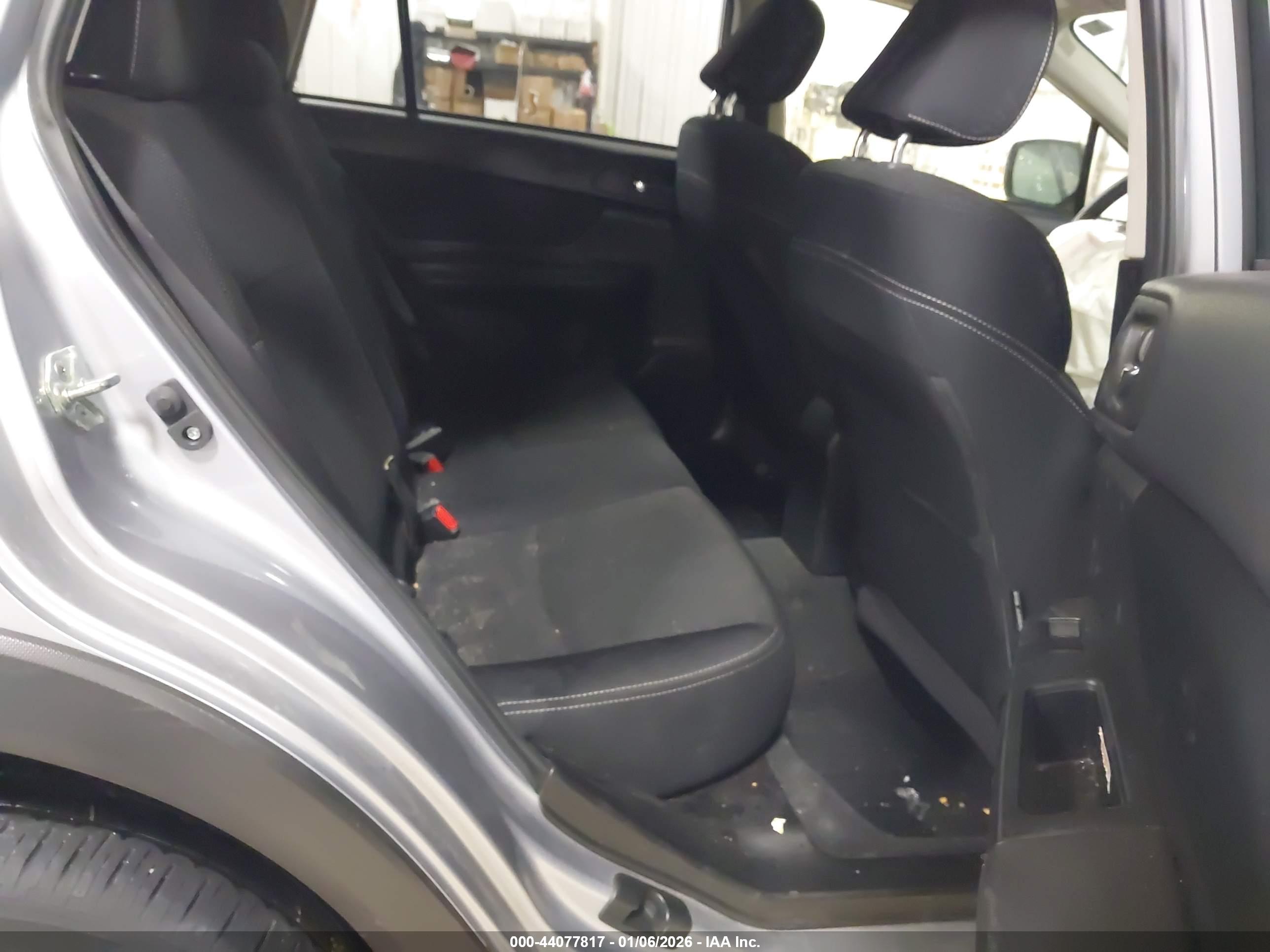 SUBARU XV image 8