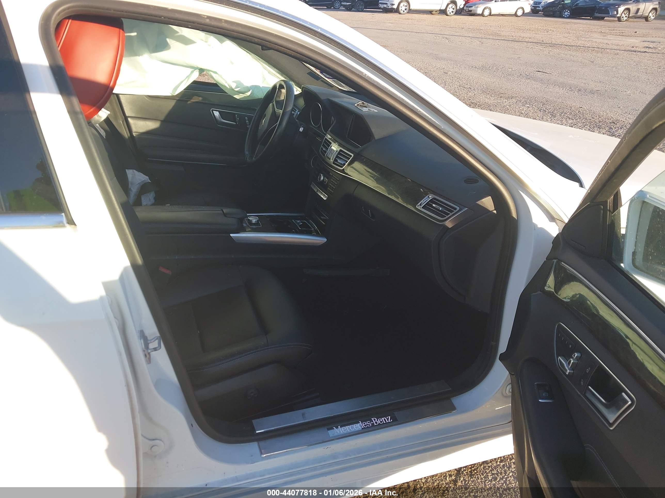 MERCEDES-BENZ E image 5