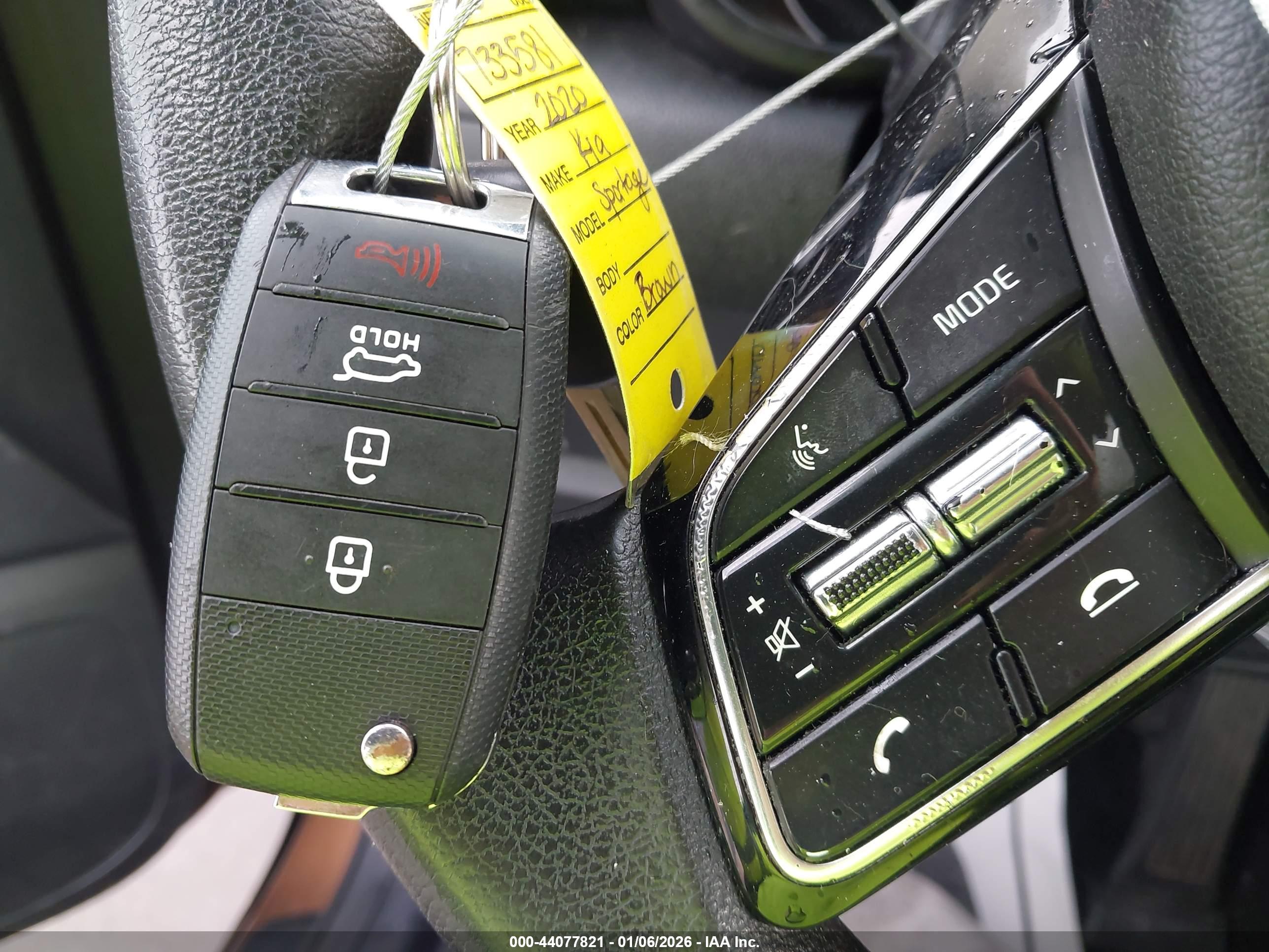 KIA SPORTAGE image 11