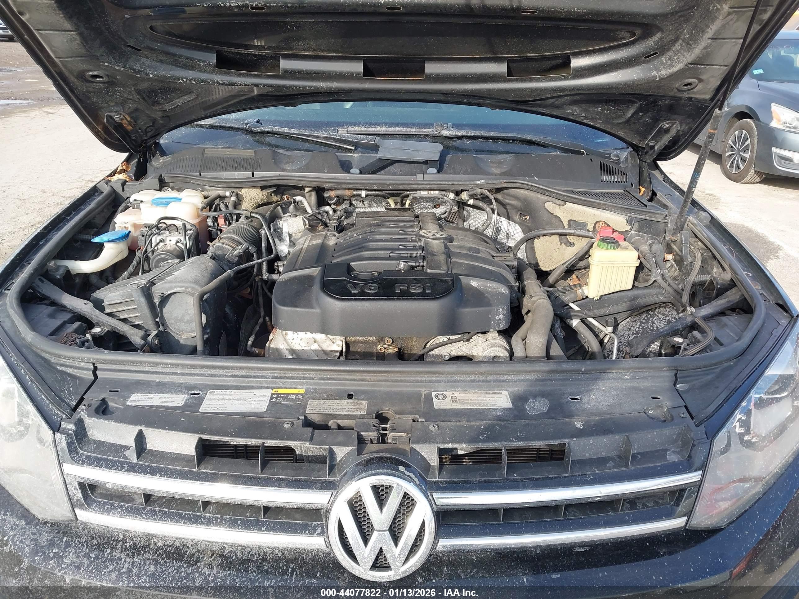 VOLKSWAGEN TOUAREG image 10