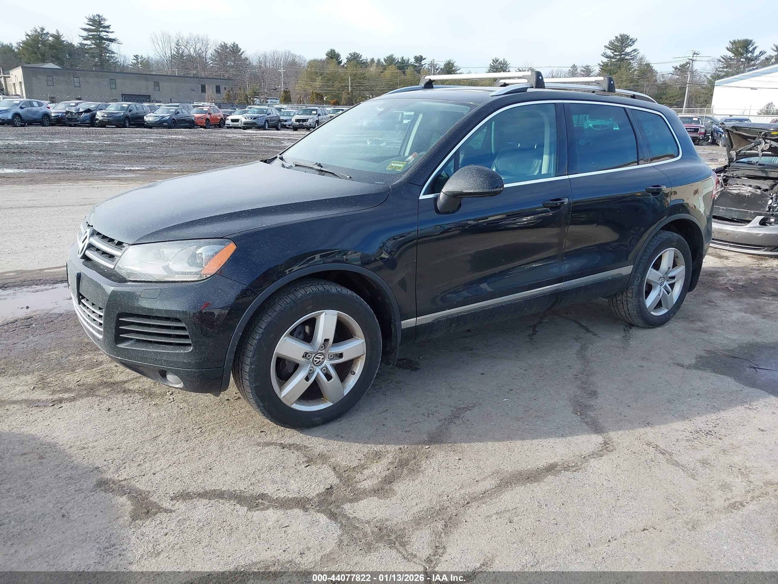 VOLKSWAGEN TOUAREG image 2