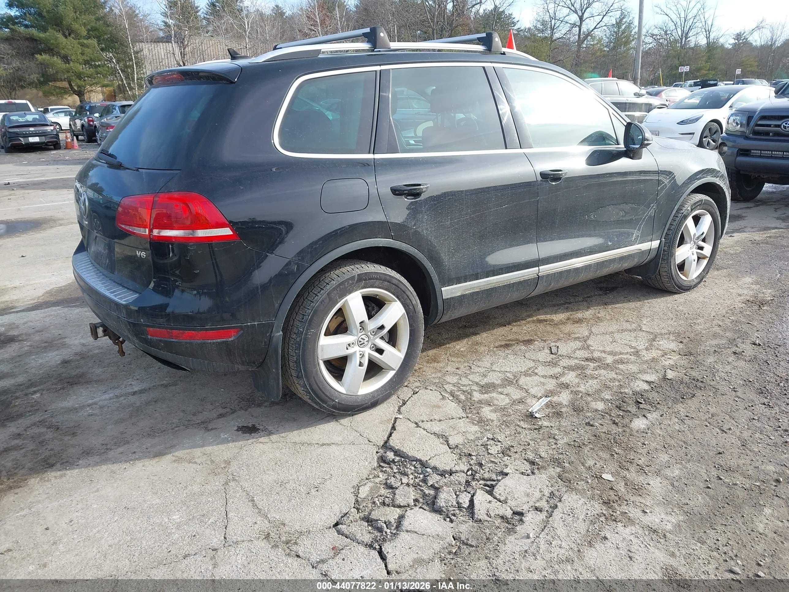 VOLKSWAGEN TOUAREG image 4