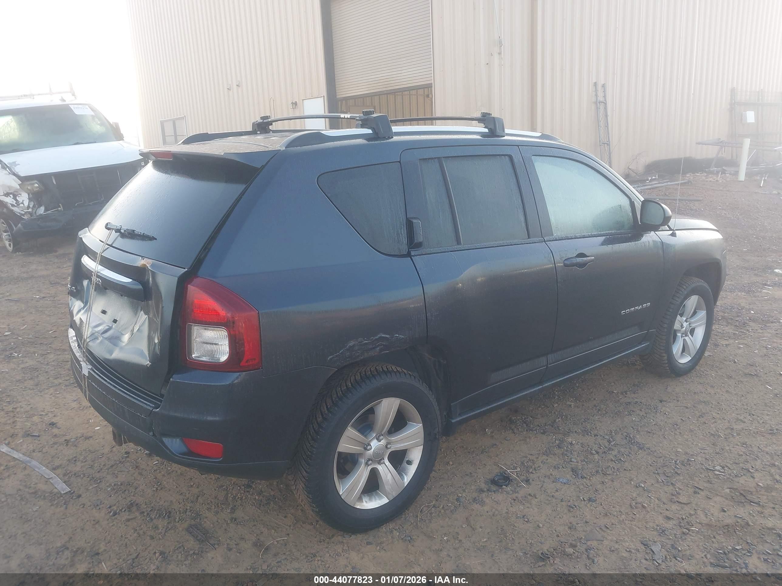 JEEP COMPASS image 4