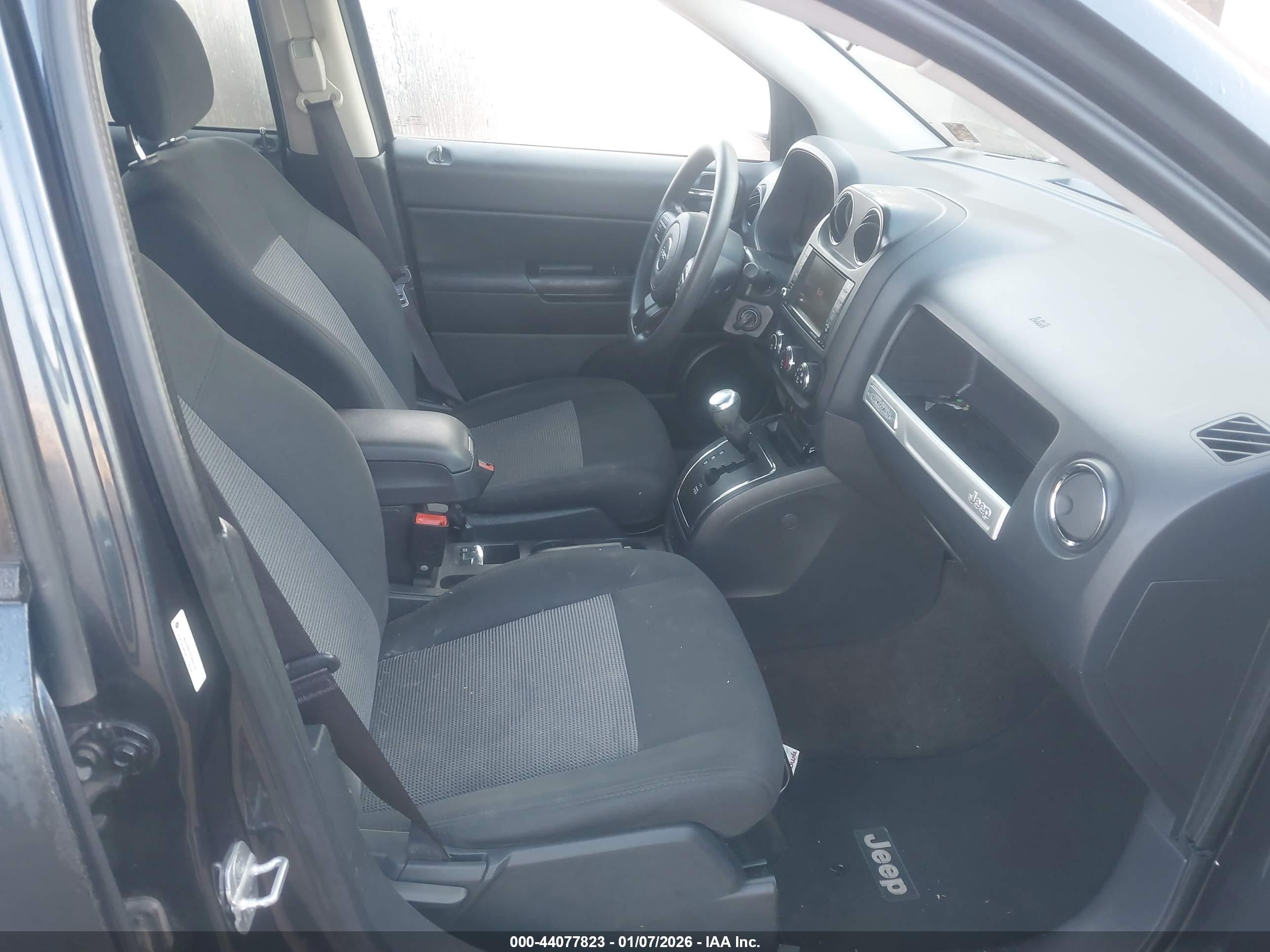 JEEP COMPASS image 5