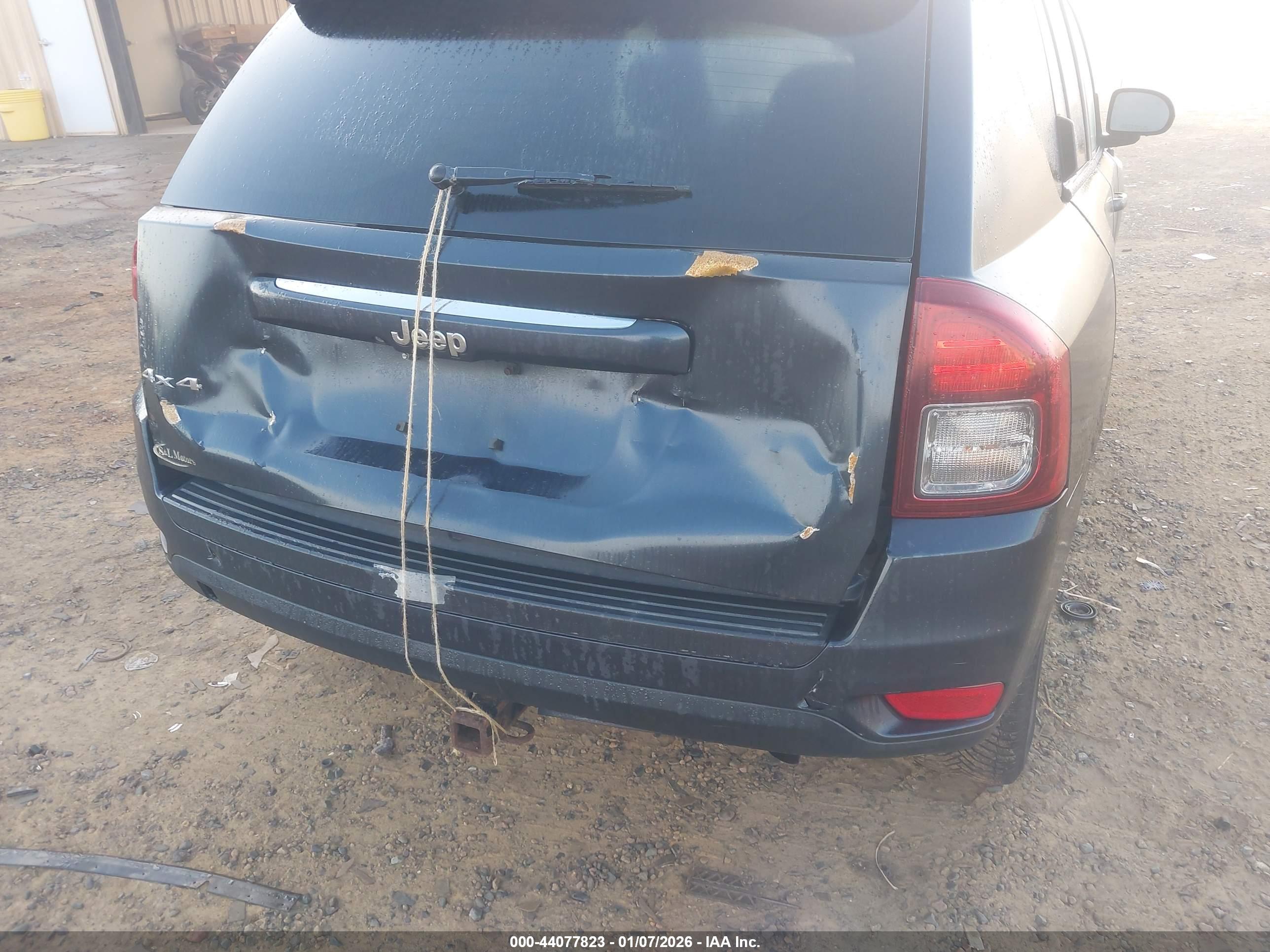 JEEP COMPASS image 6
