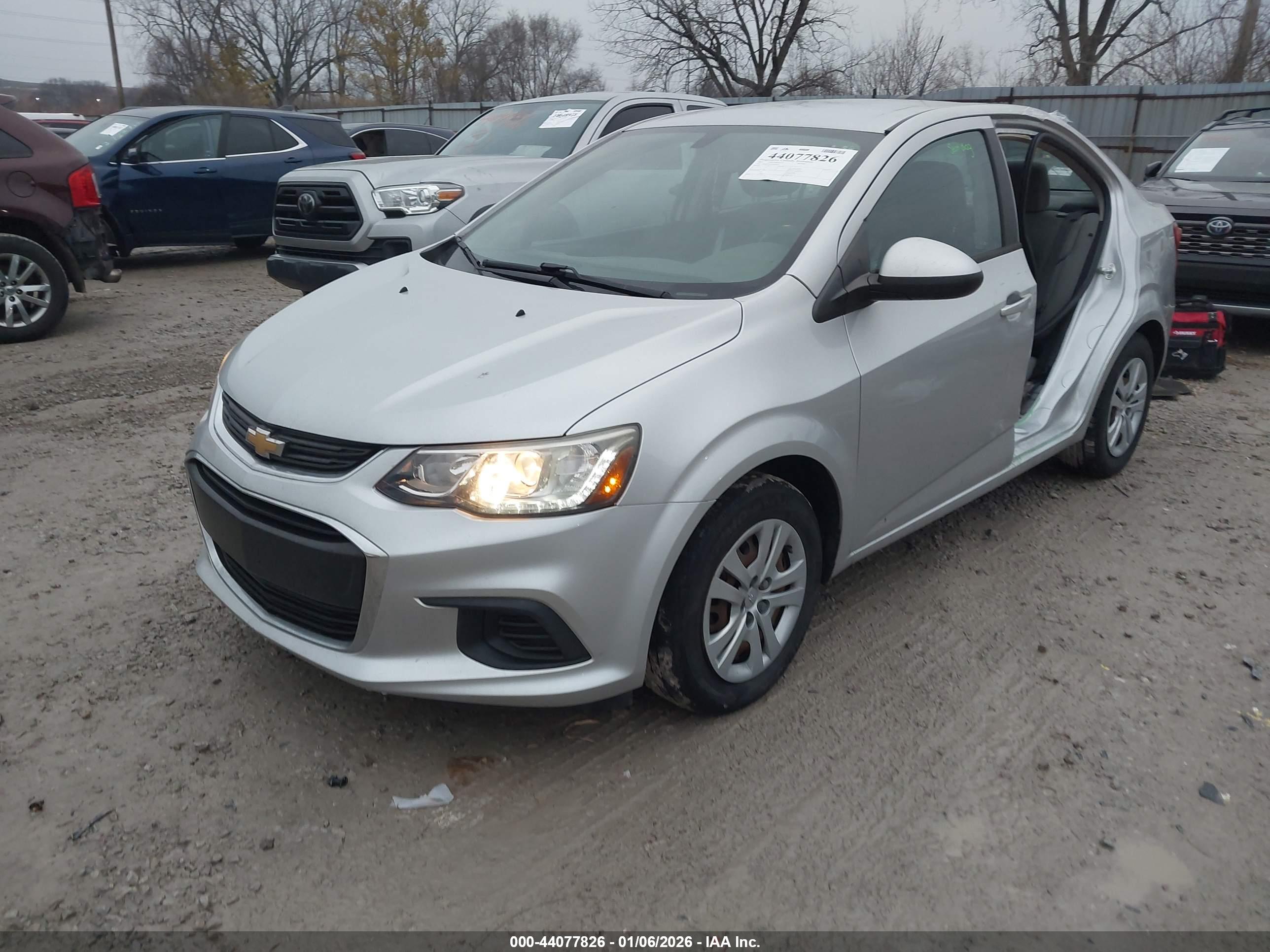 CHEVROLET SONIC image 2
