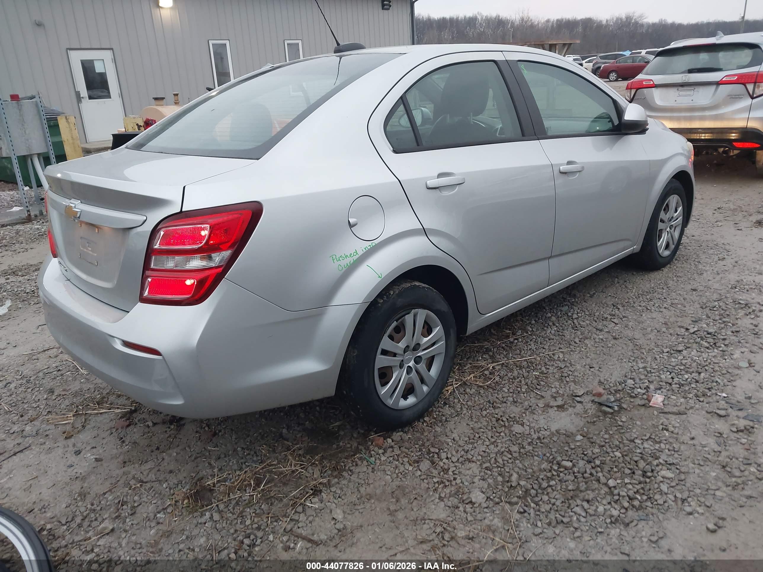 CHEVROLET SONIC image 4