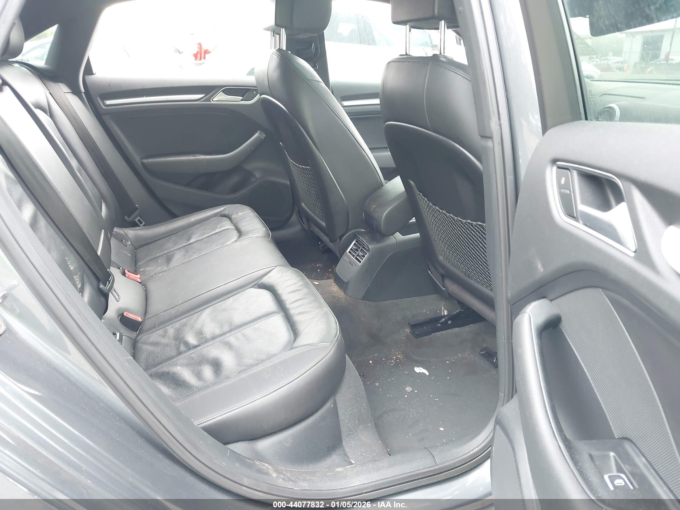 AUDI A3 image 8