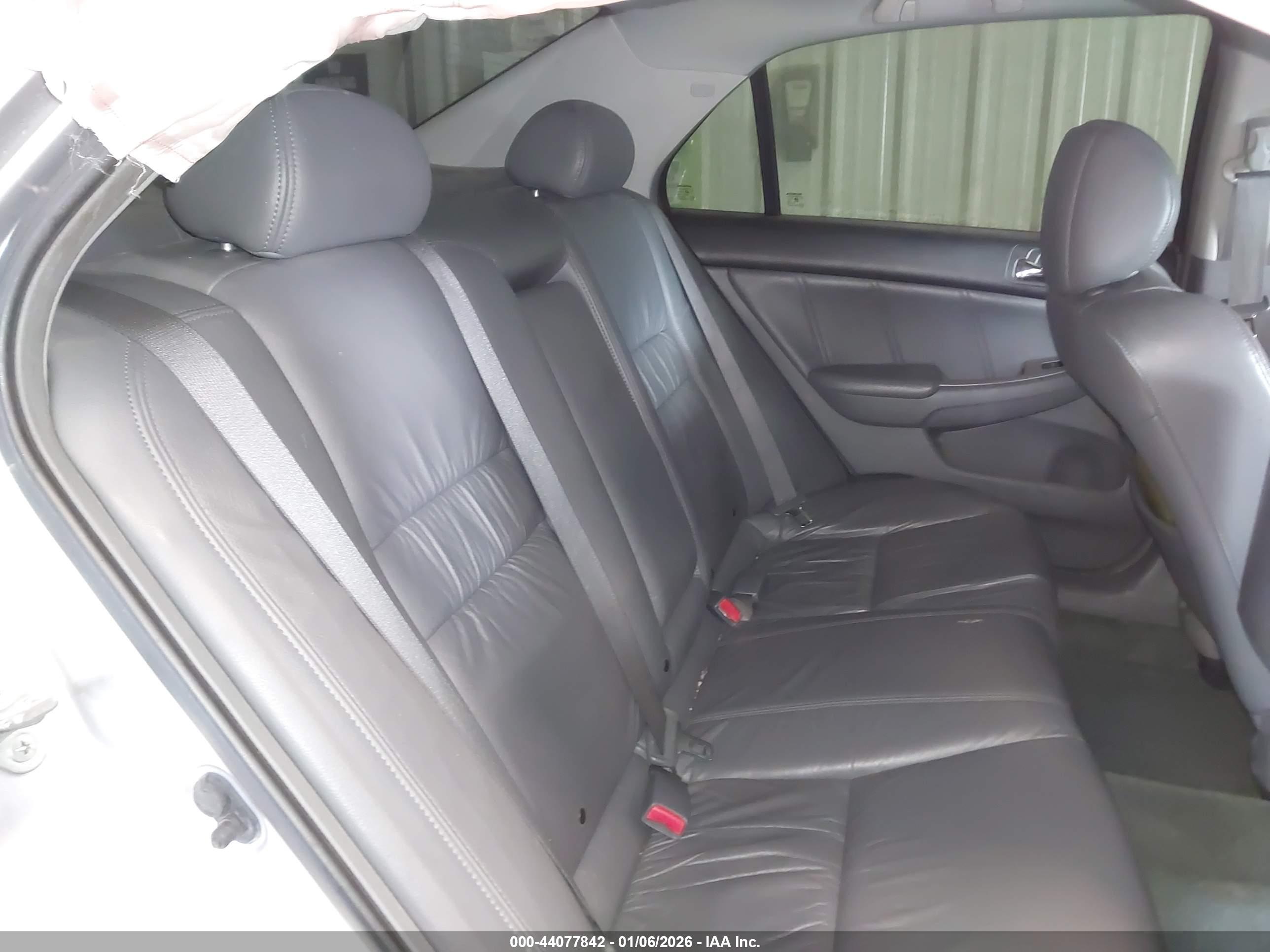 HONDA ACCORD image 8