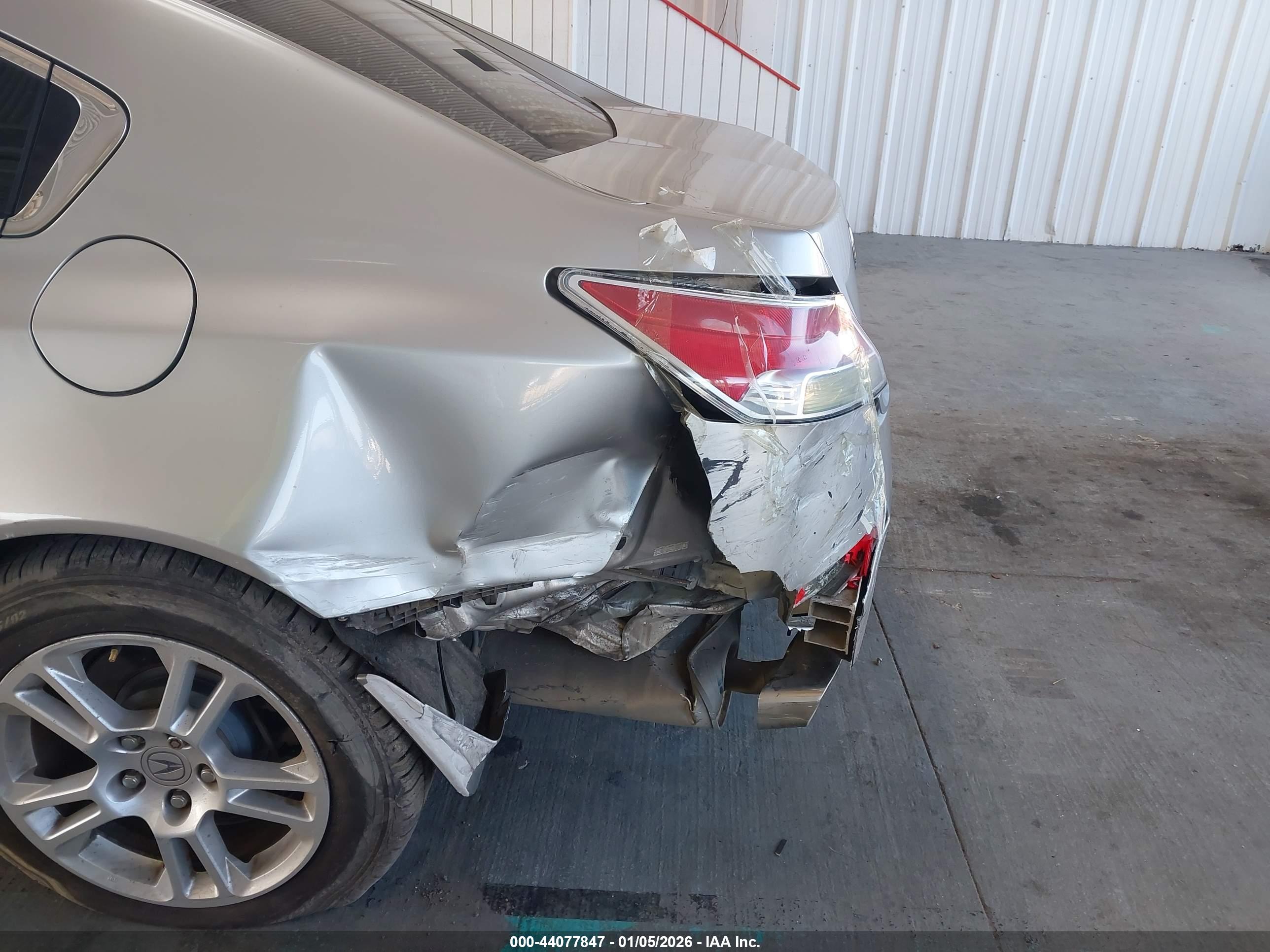 ACURA TL image 6