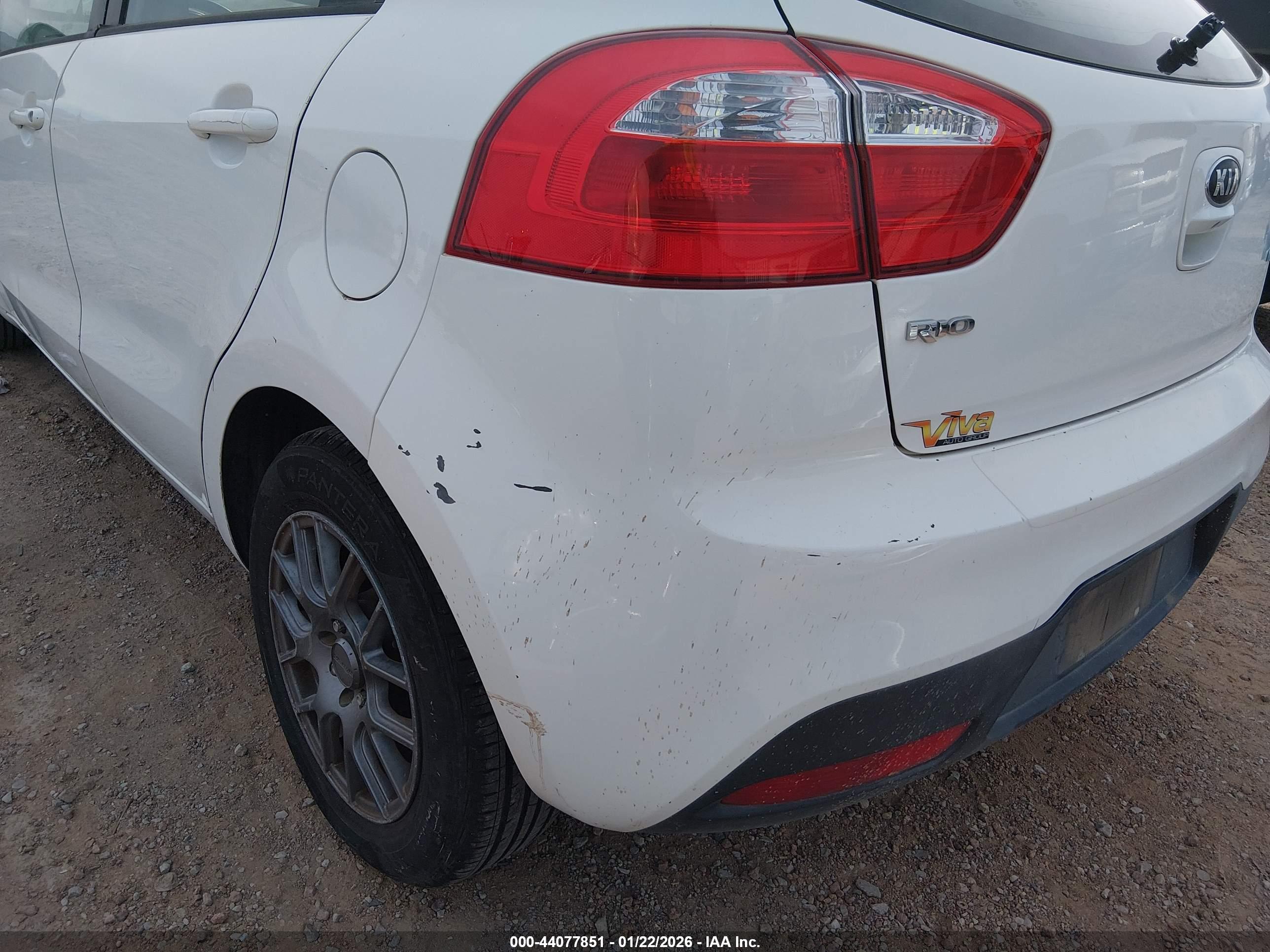 KIA RIO image 6