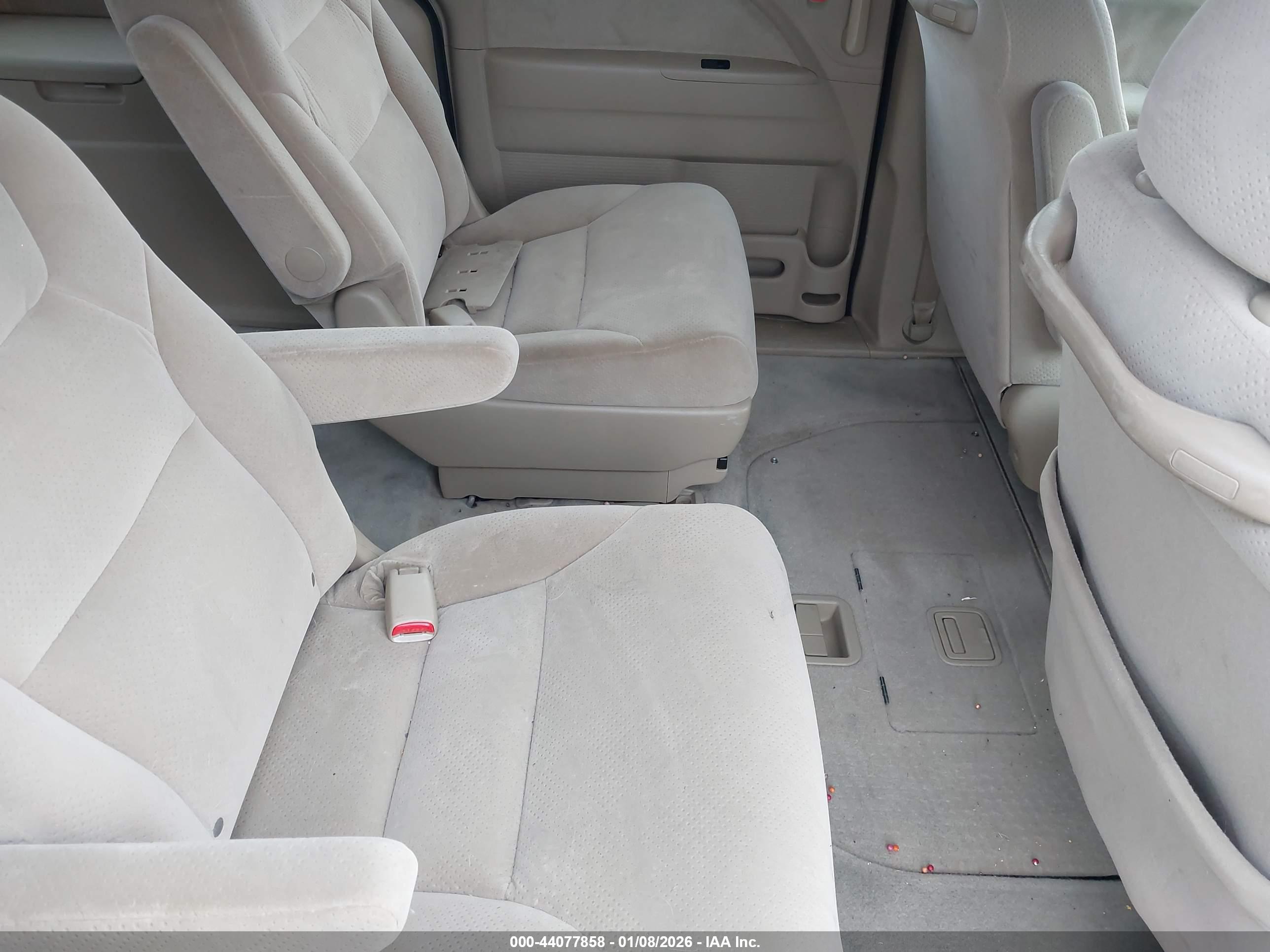HONDA ODYSSEY image 8