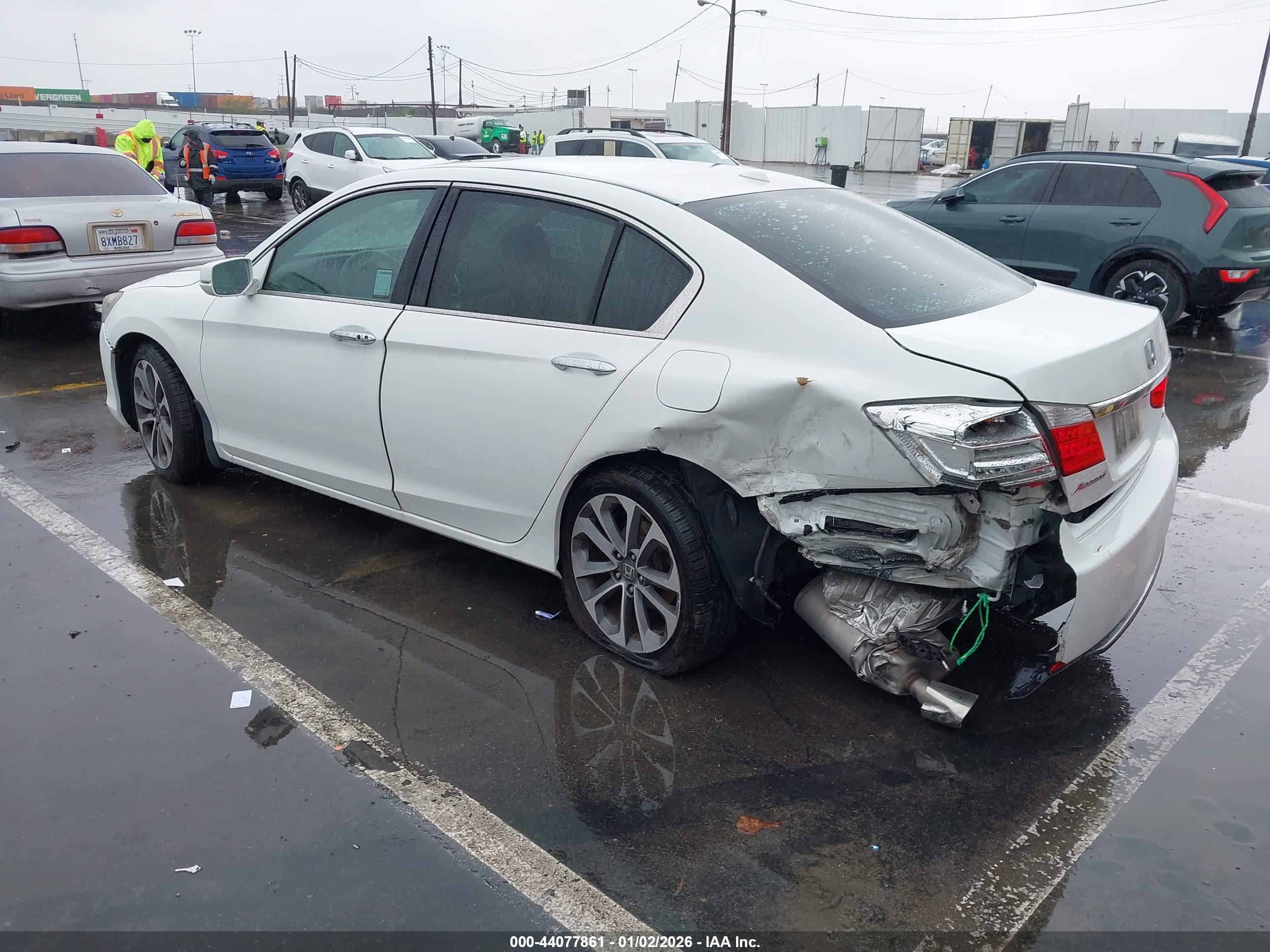 HONDA ACCORD image 3