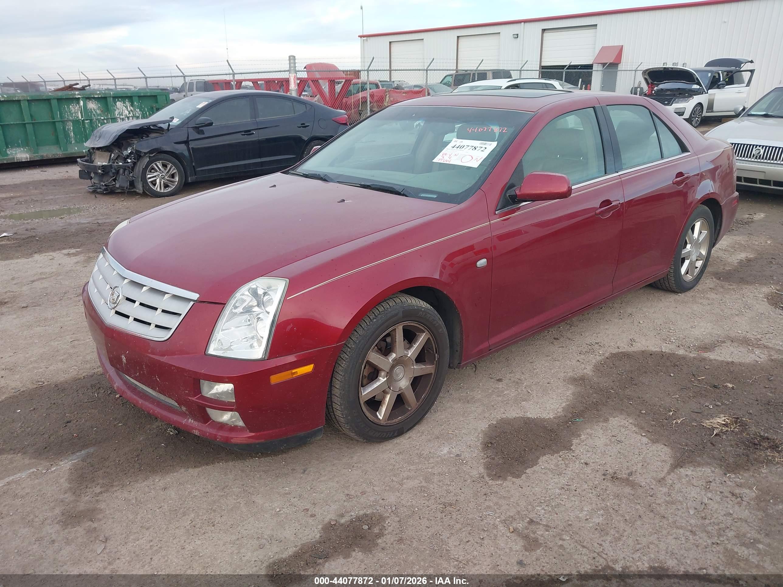 CADILLAC STS image 2