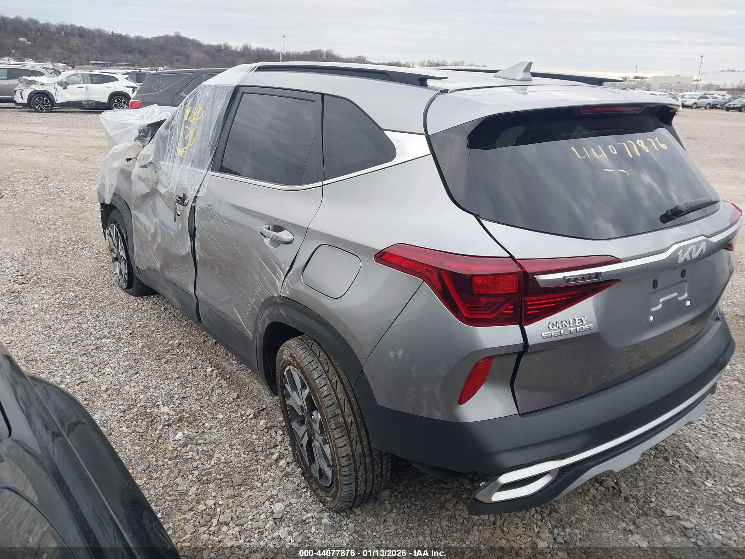 KIA SELTOS image 3