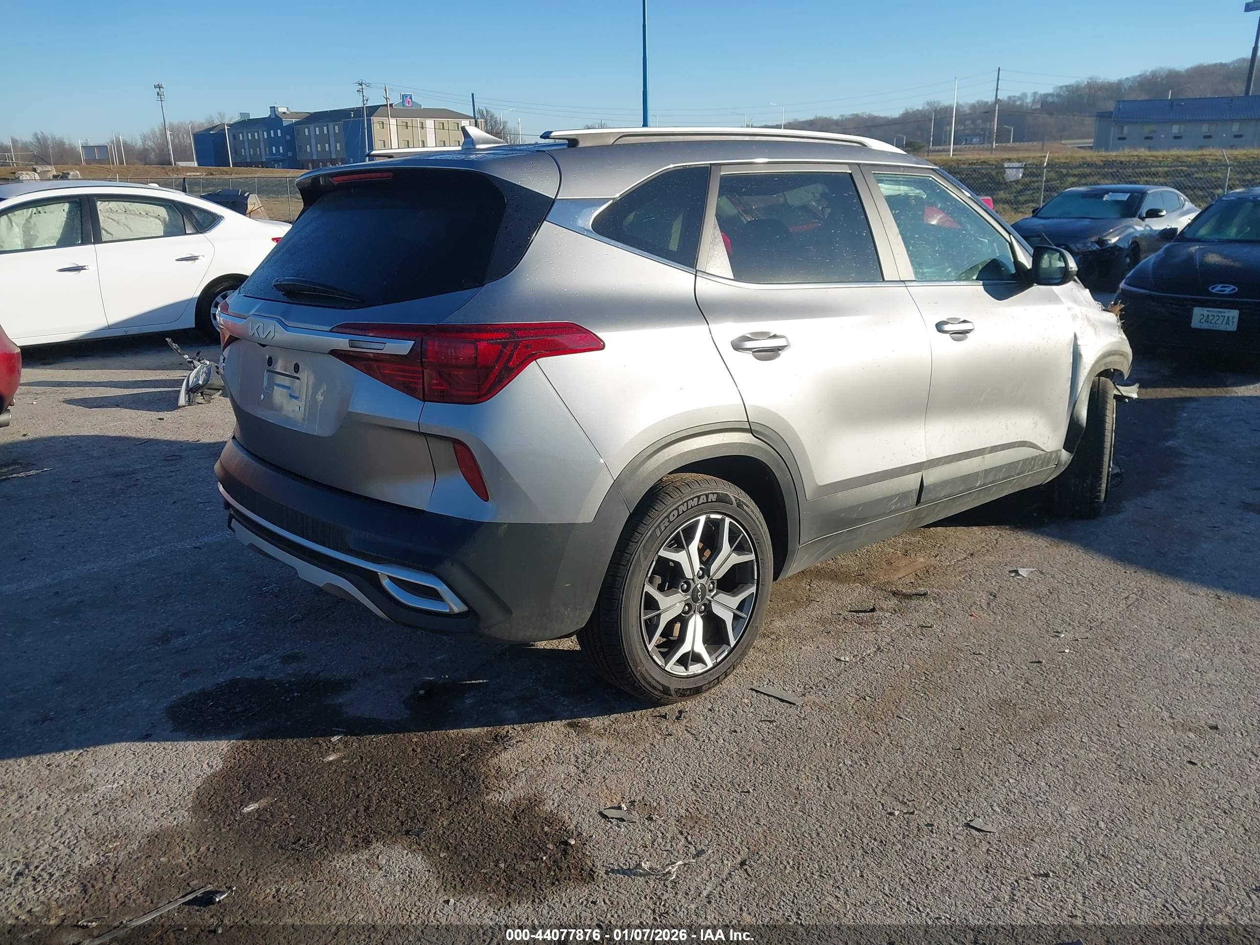 KIA SELTOS image 4