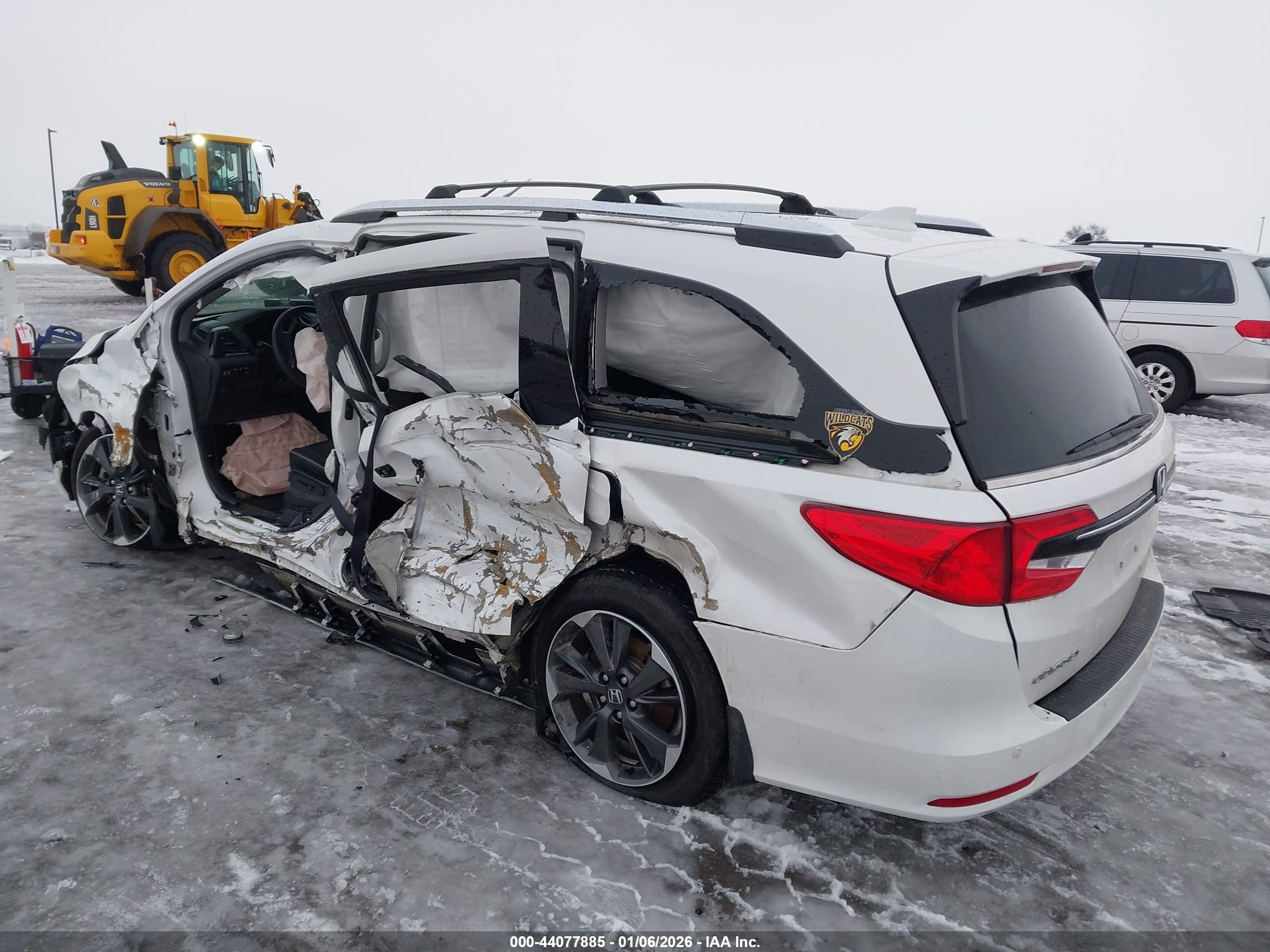HONDA ODYSSEY image 3