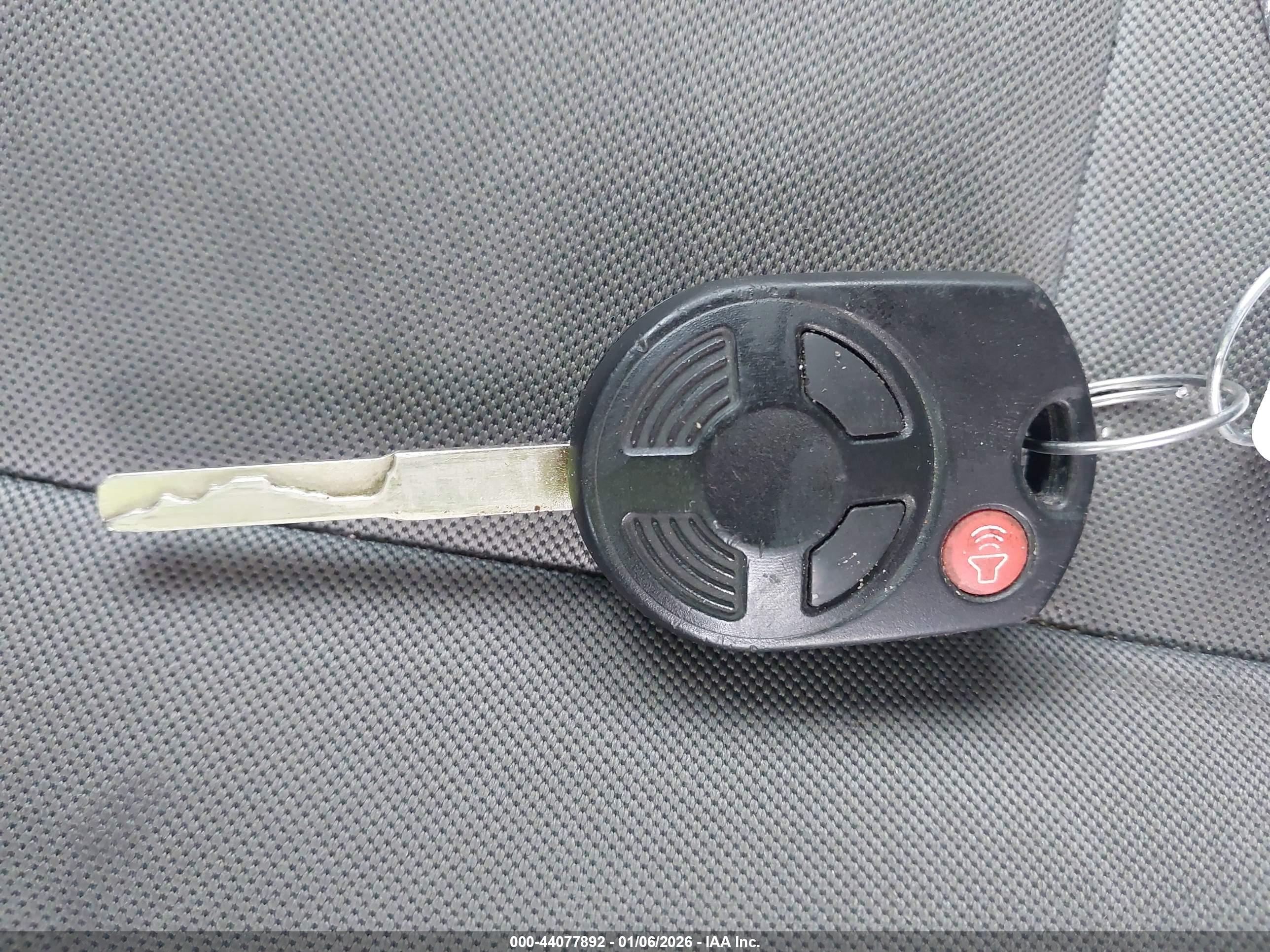 FORD ESCAPE image 11