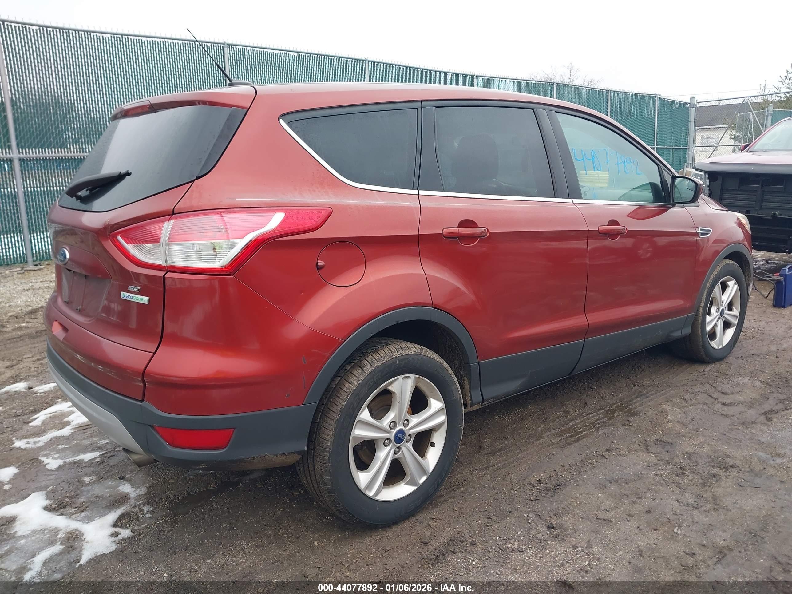 FORD ESCAPE image 4