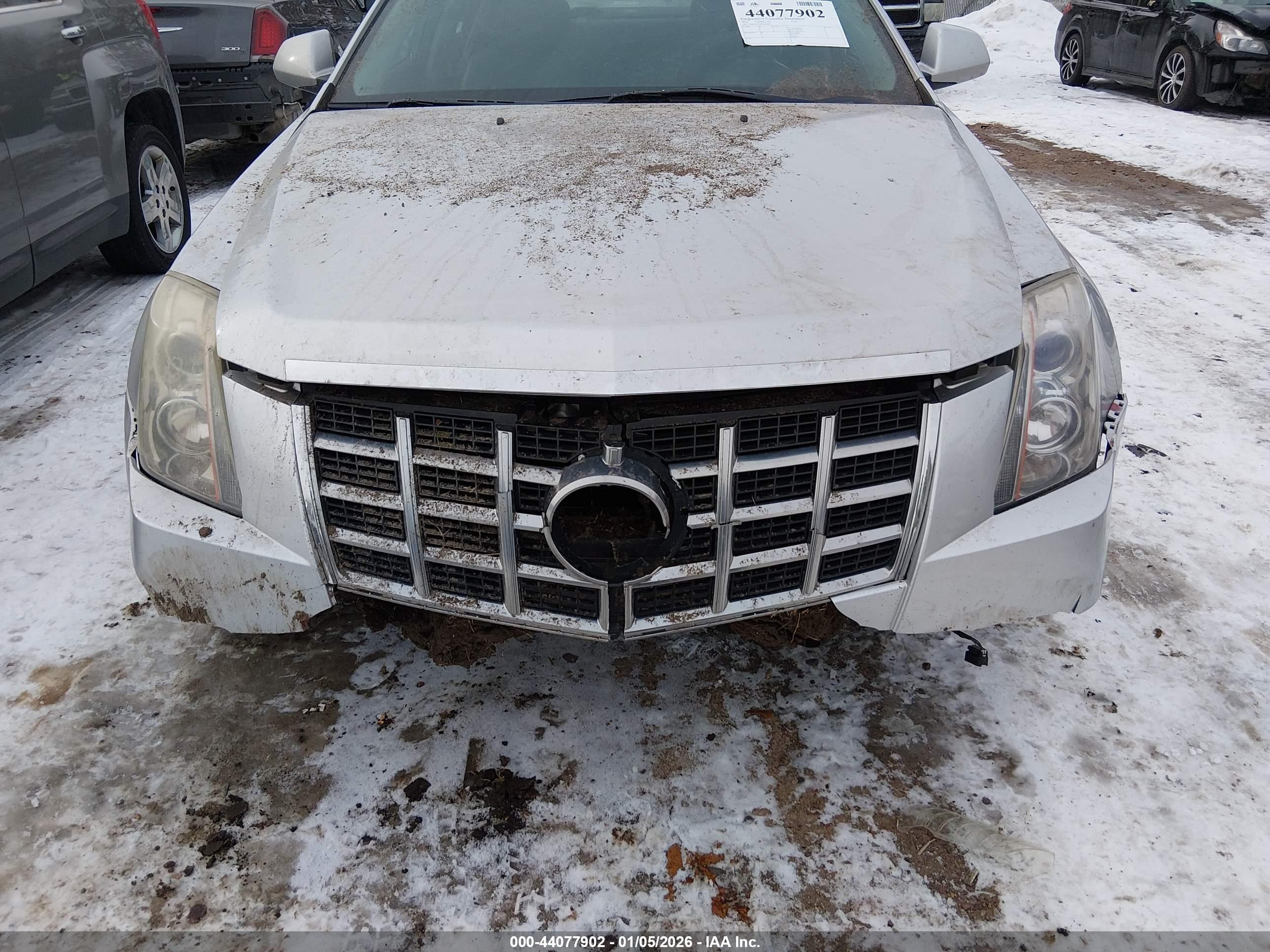CADILLAC CTS image 6