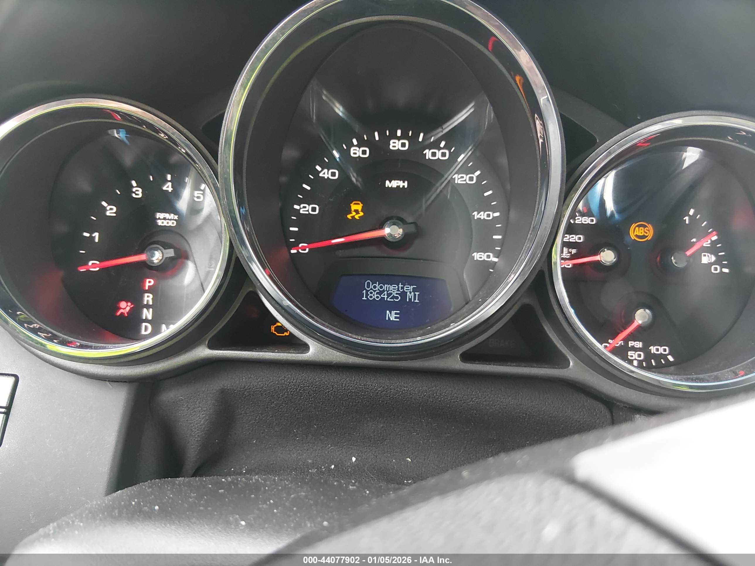 CADILLAC CTS image 7