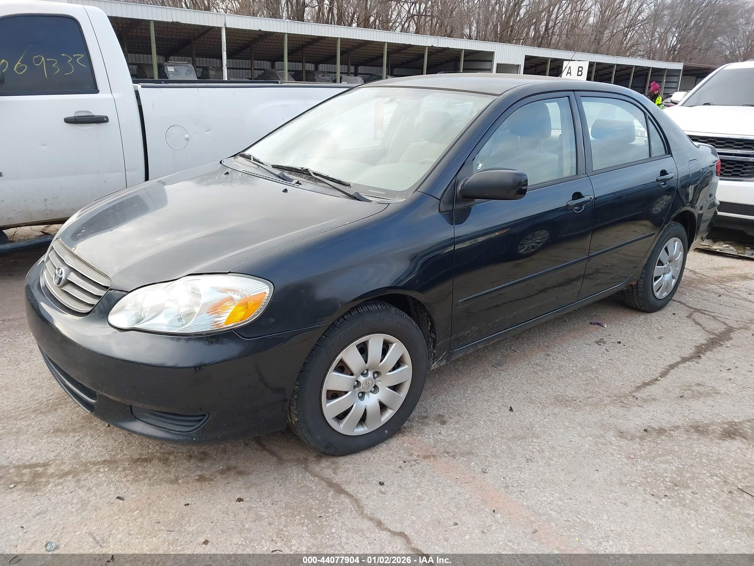 TOYOTA COROLLA image 2
