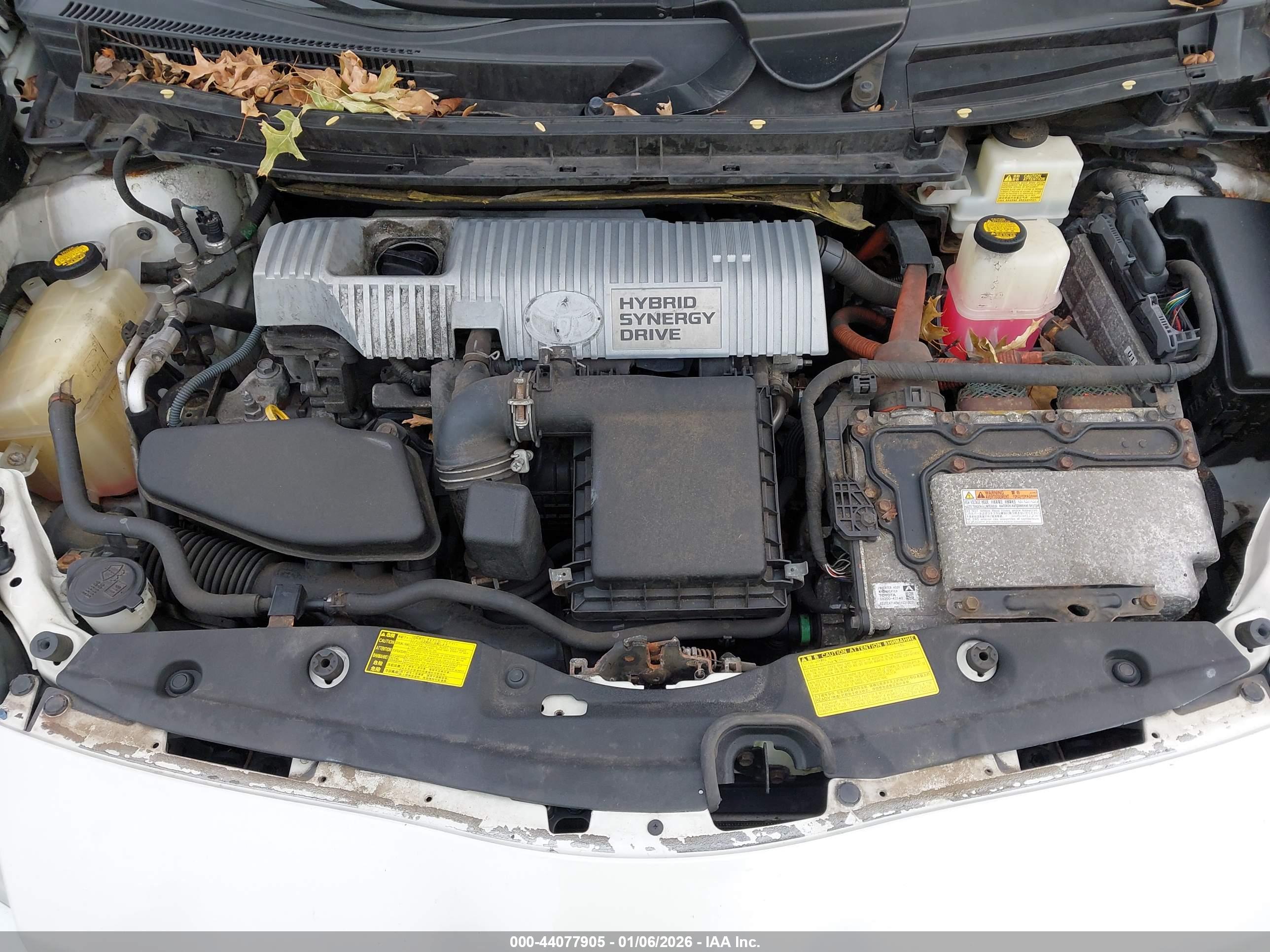 TOYOTA PRIUS image 10