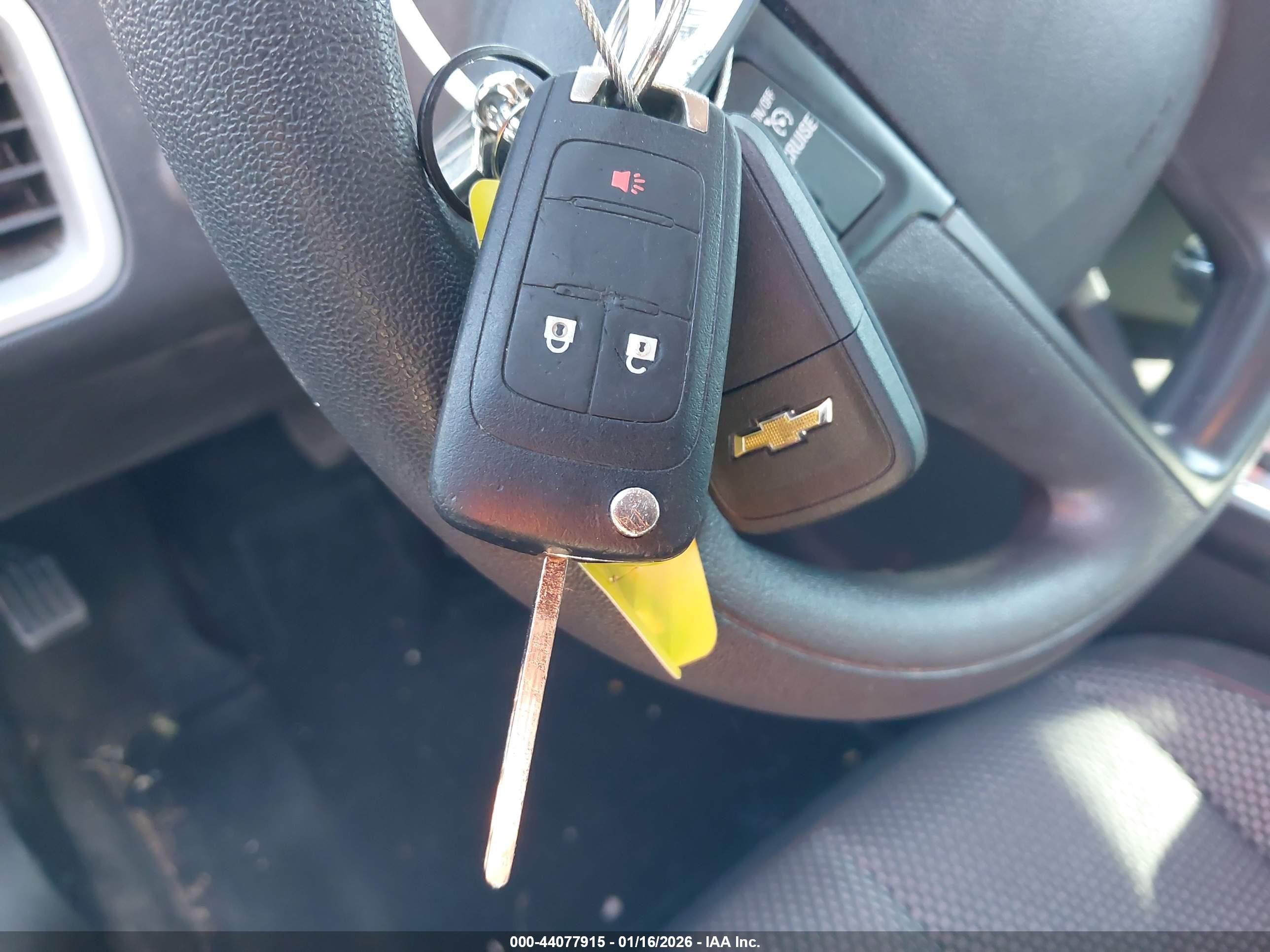 CHEVROLET EQUINOX image 11