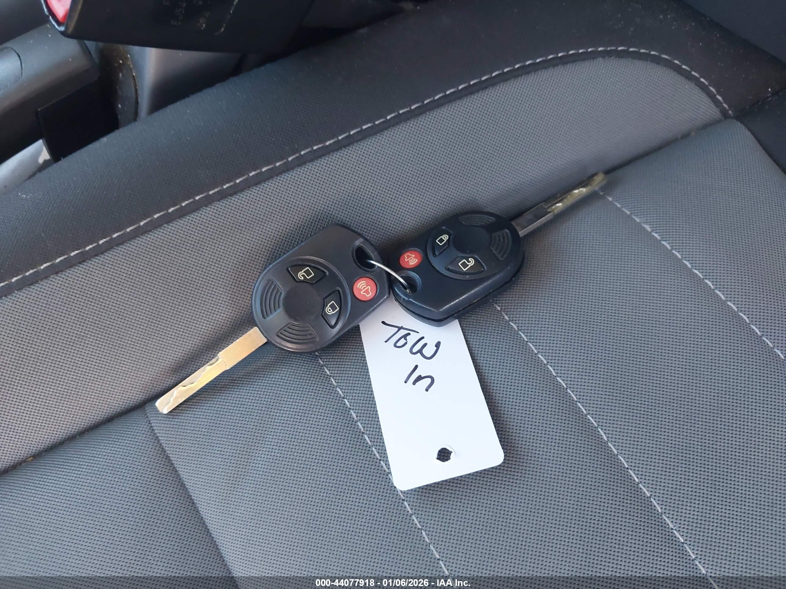 FORD ESCAPE image 11