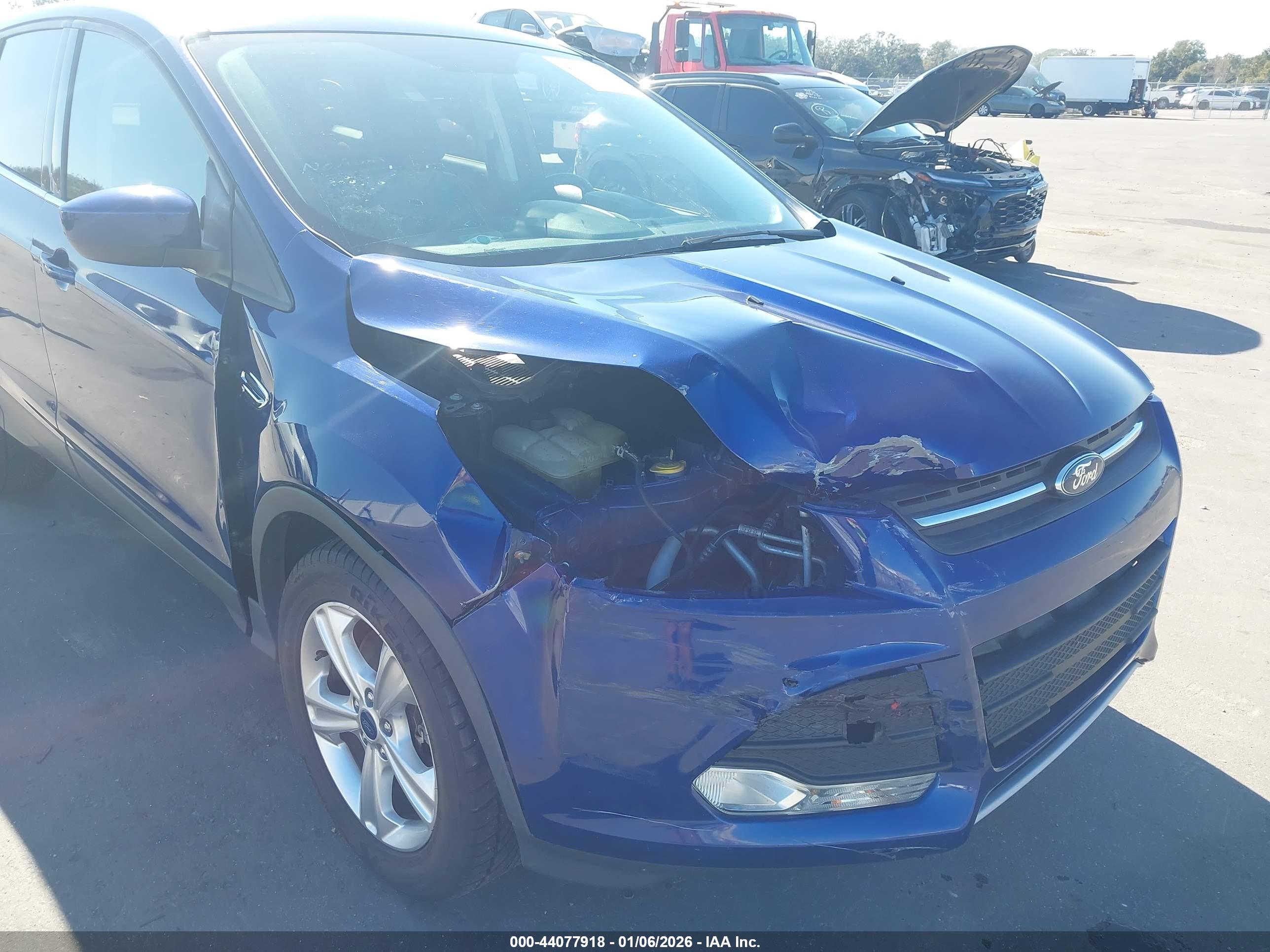 FORD ESCAPE image 6