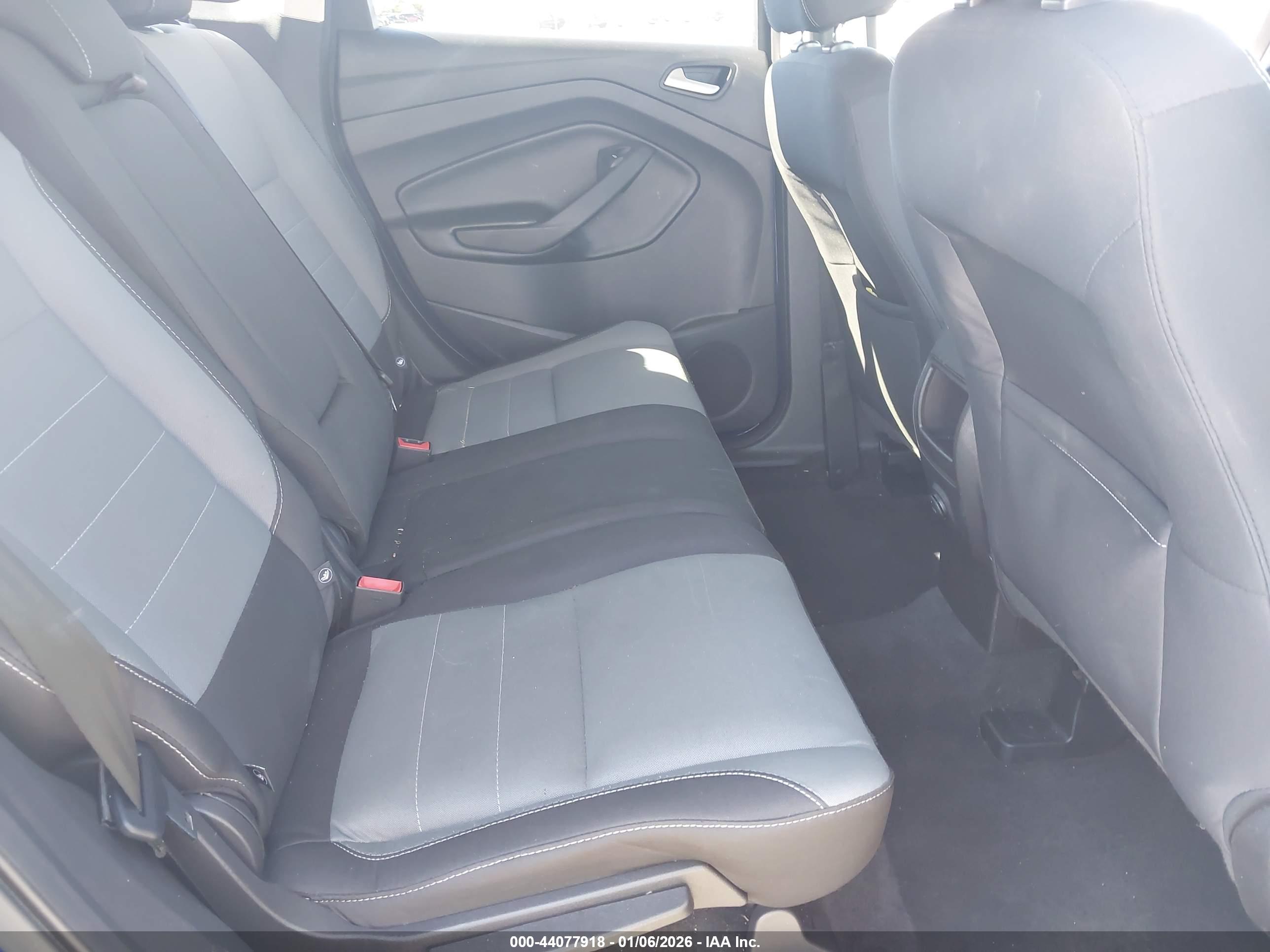 FORD ESCAPE image 8