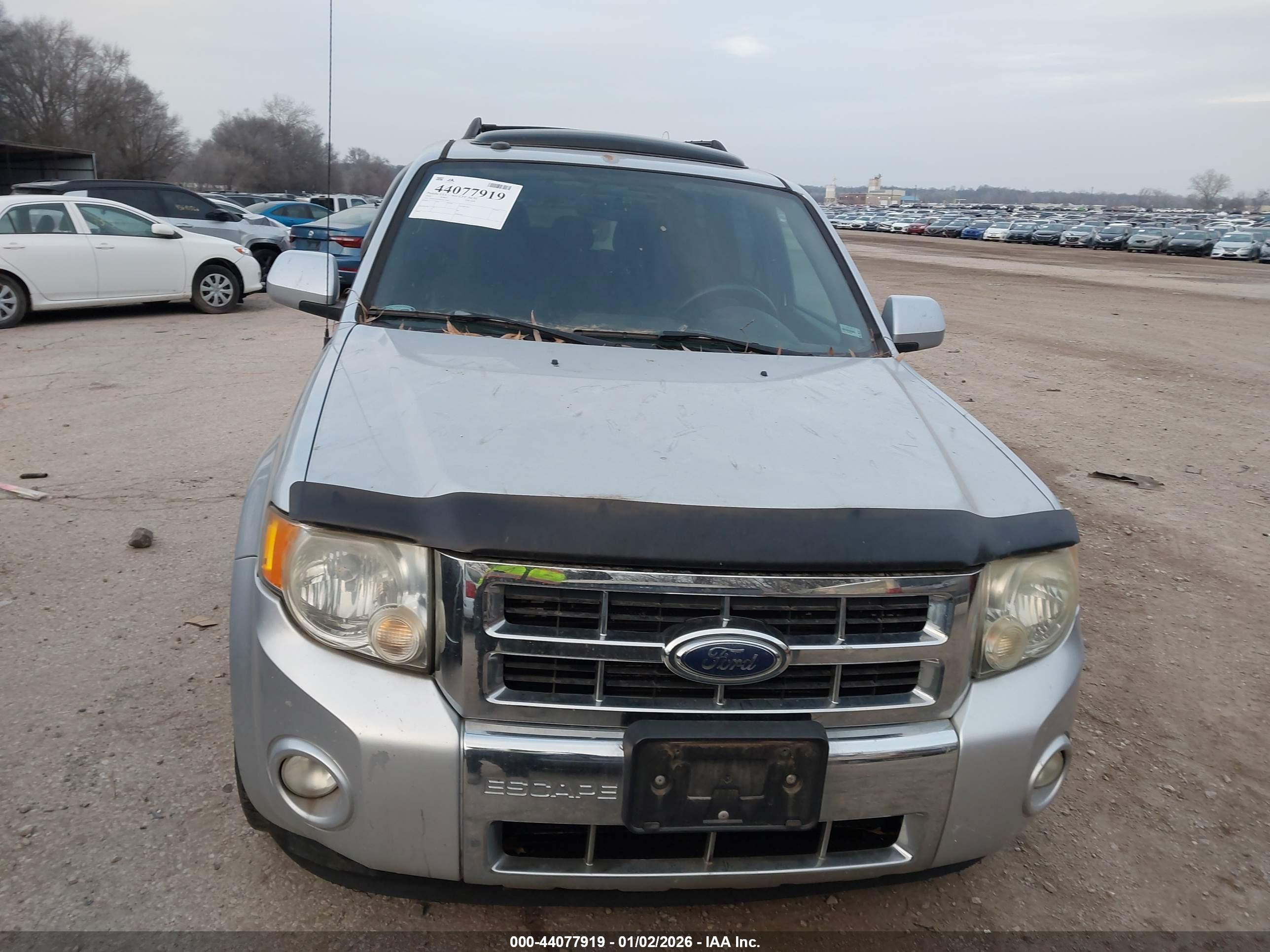FORD ESCAPE image 6