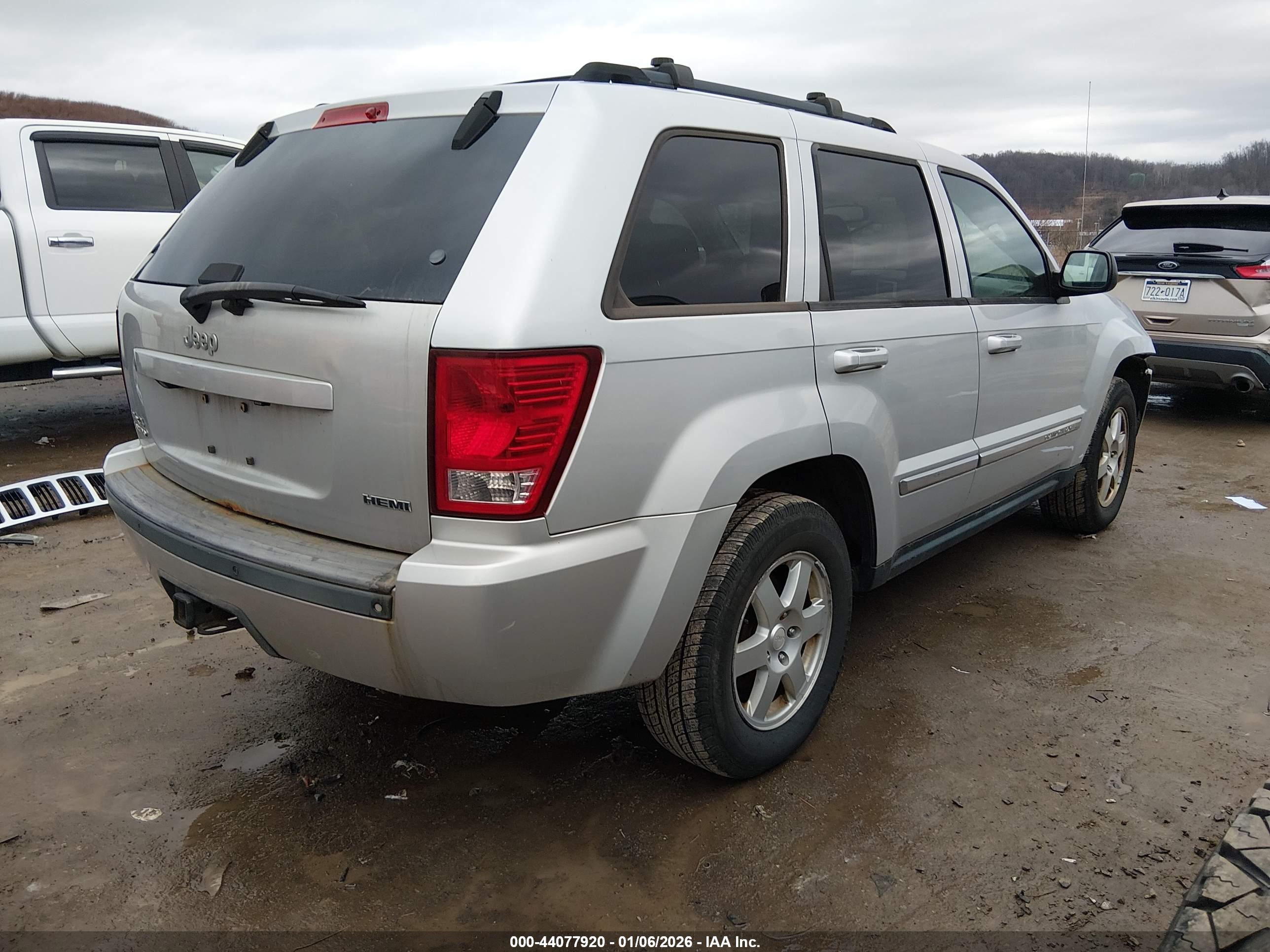 JEEP GRAND image 4