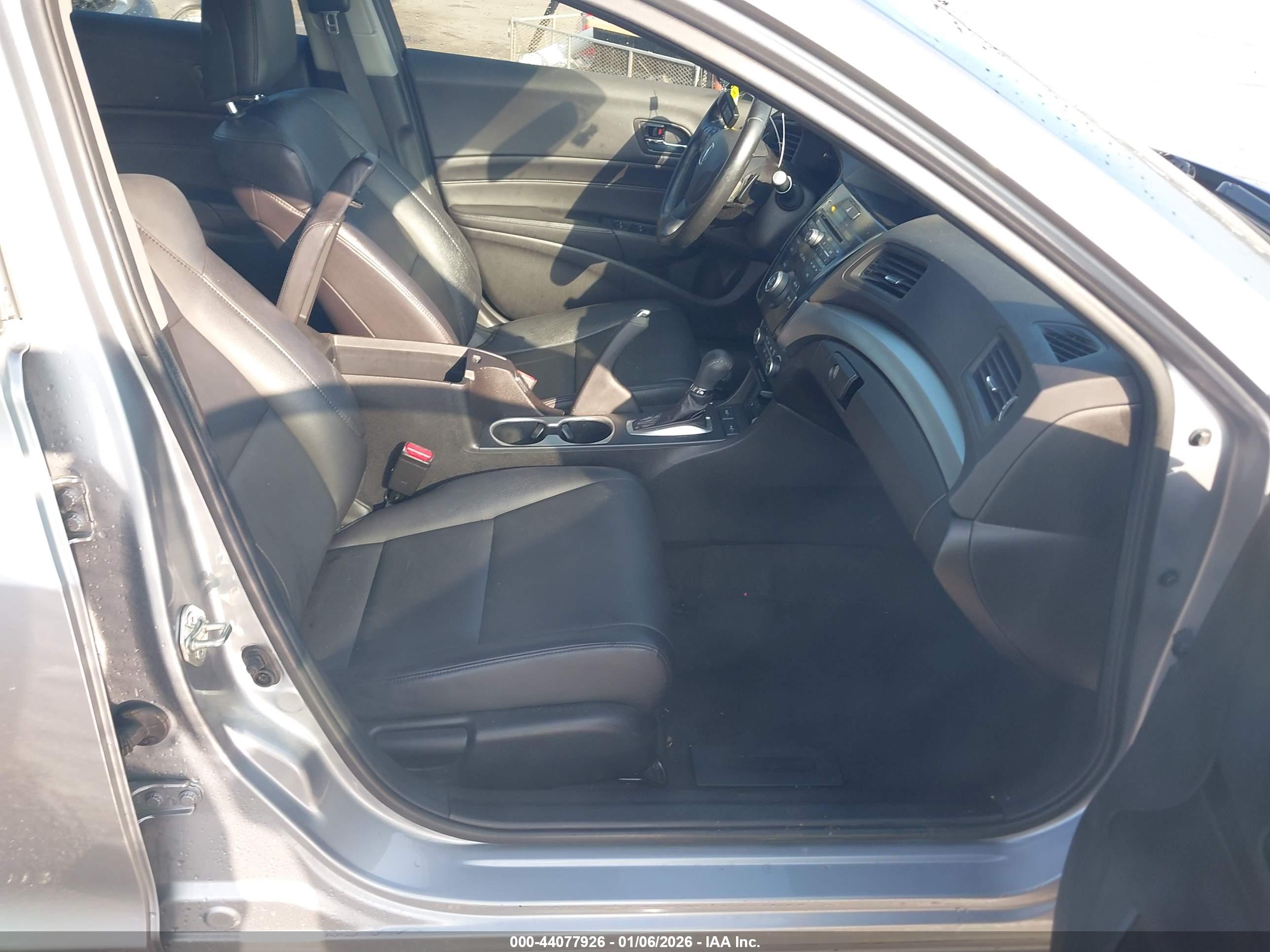 ACURA ILX image 5