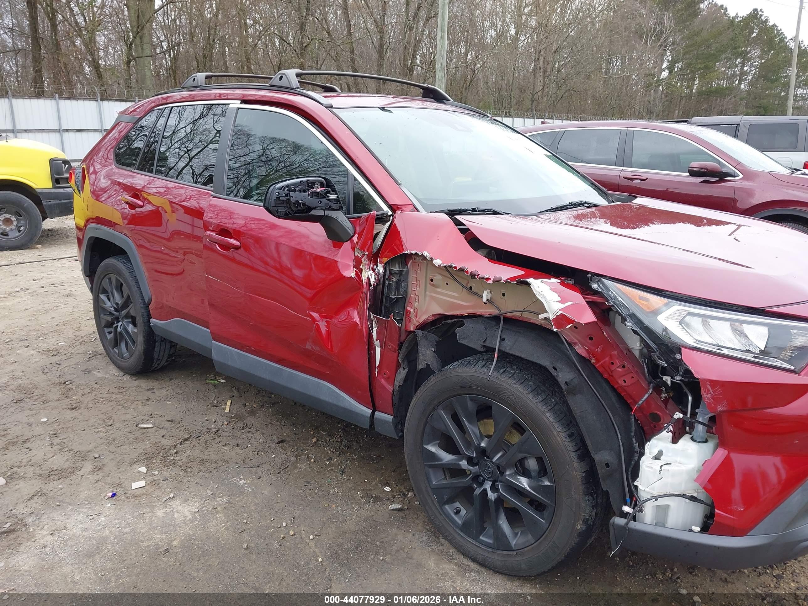 TOYOTA RAV4 image 6