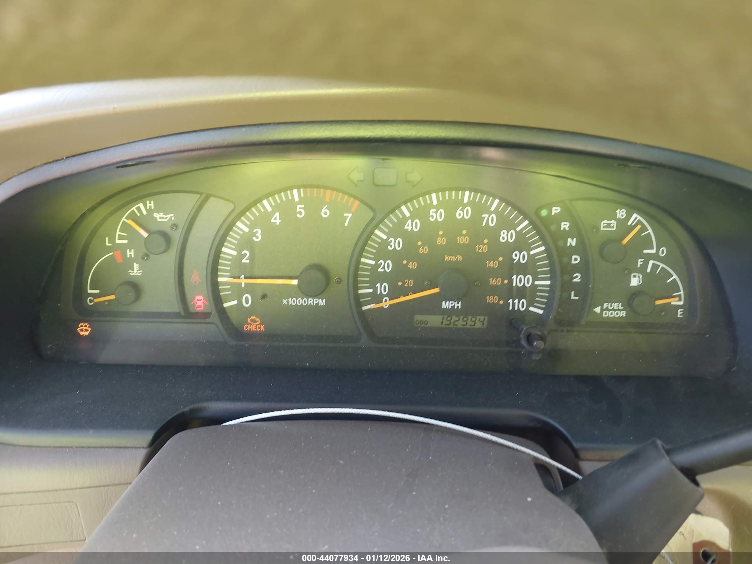 TOYOTA TUNDRA image 7