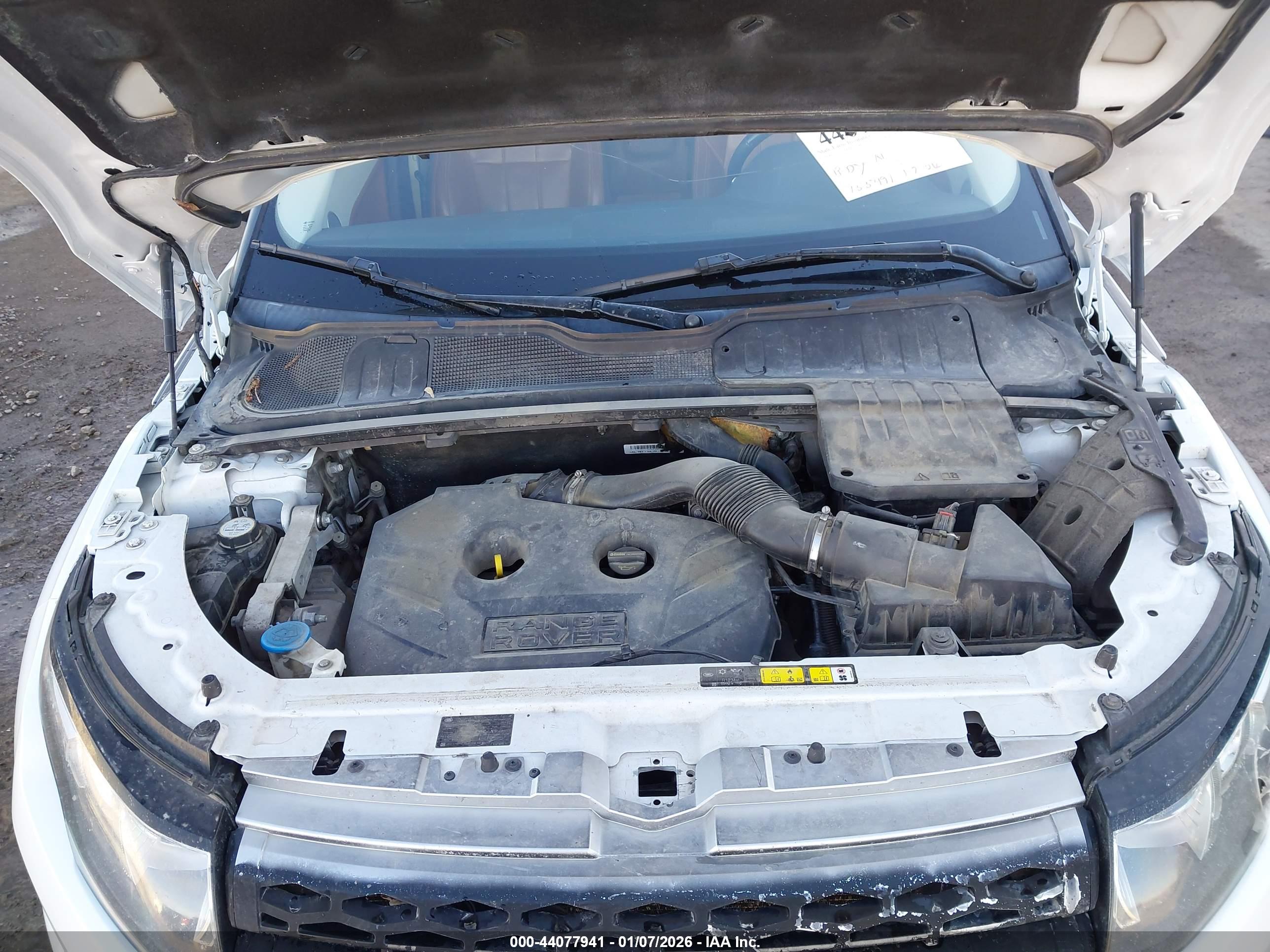 LAND ROVER image 10