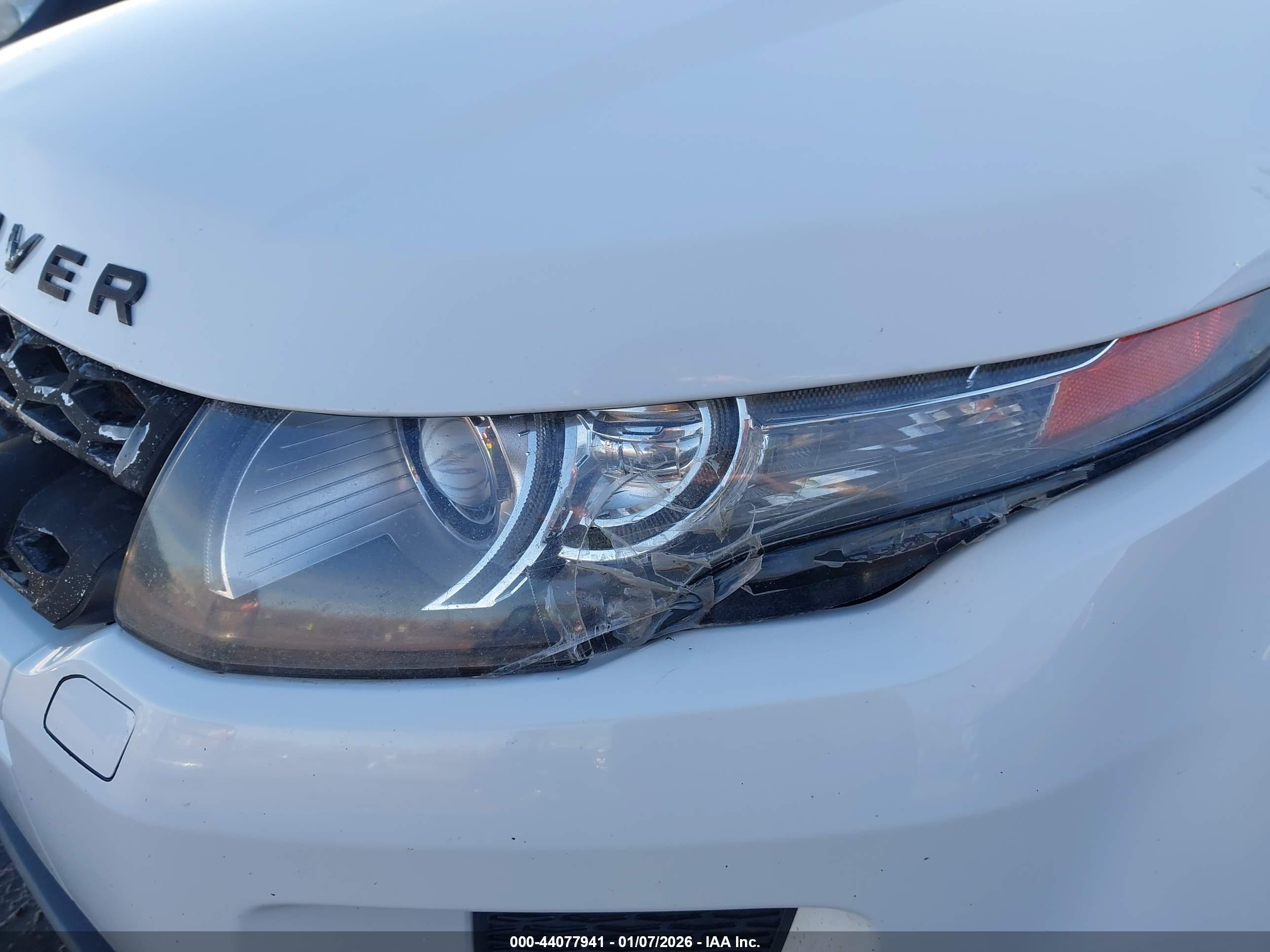 LAND ROVER image 6