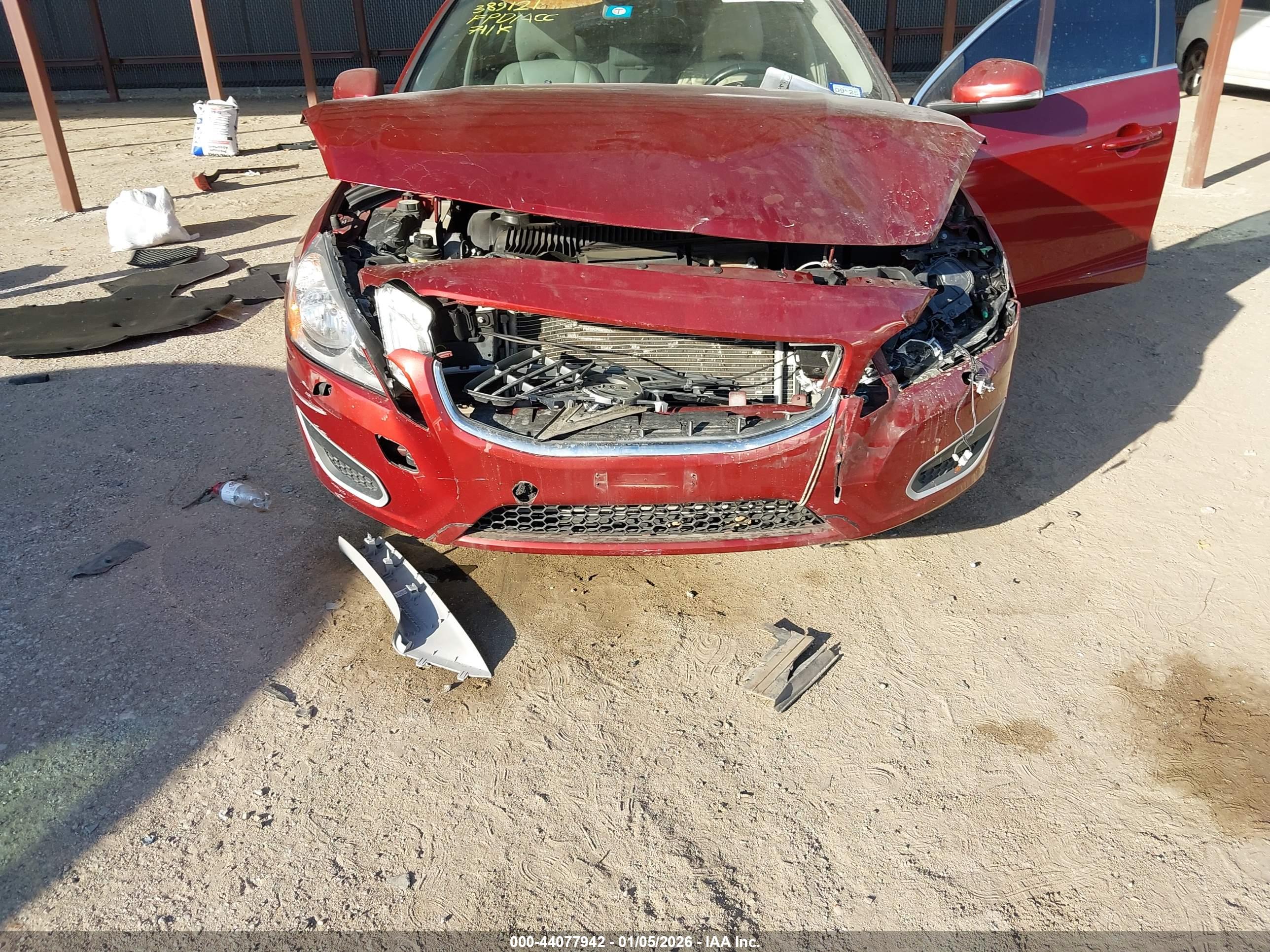 VOLVO S60 image 6