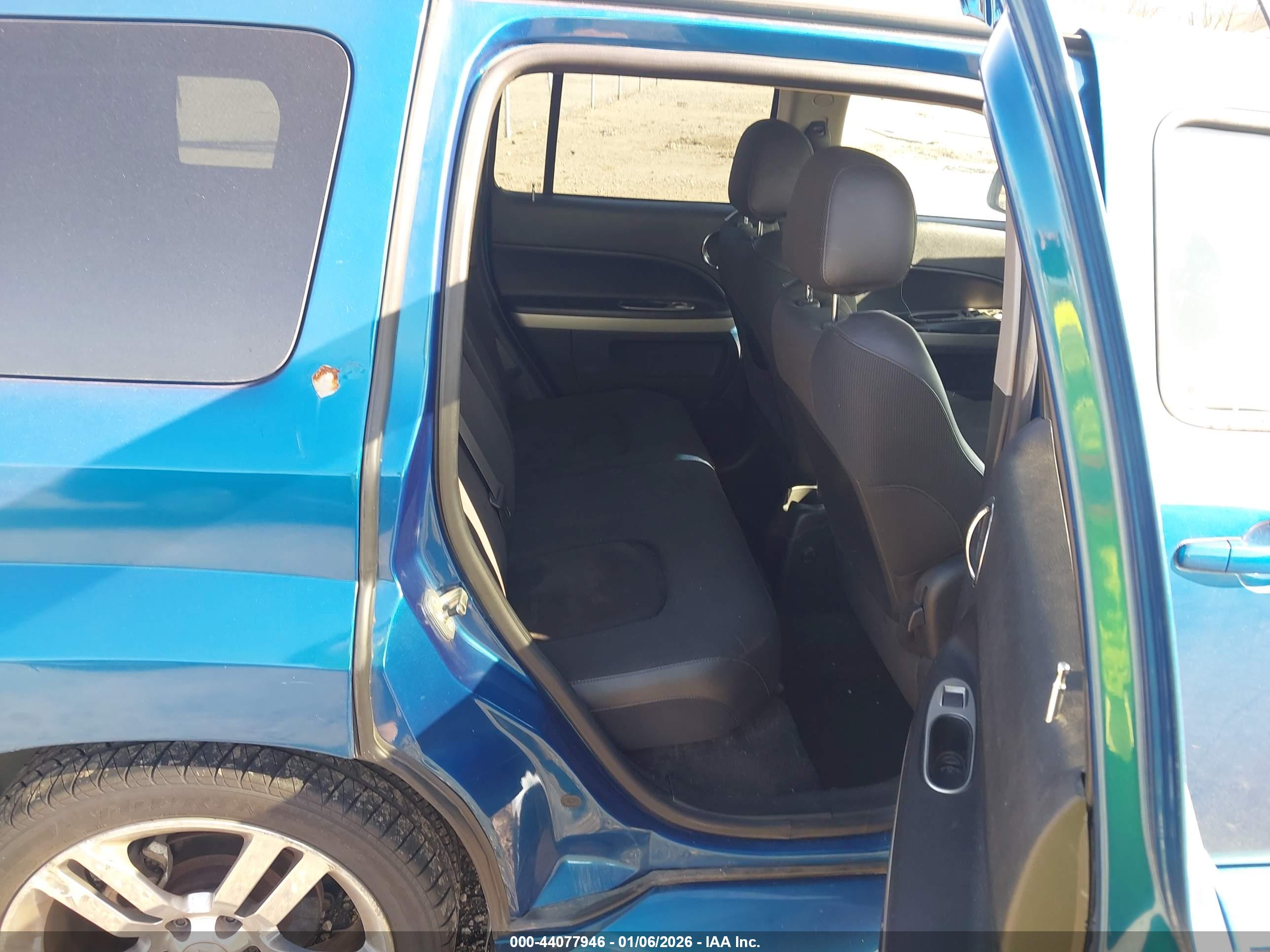CHEVROLET HHR image 8