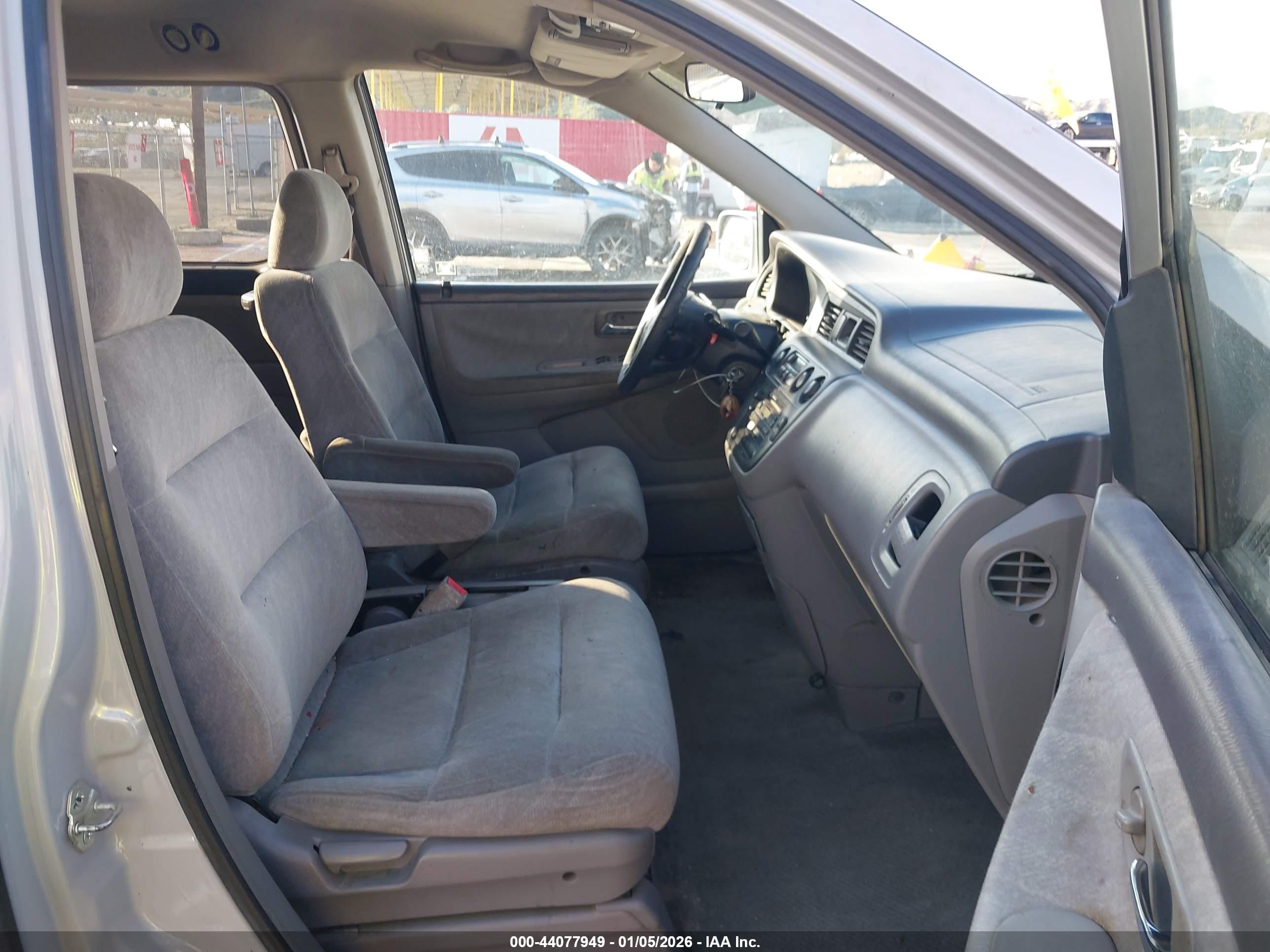 HONDA ODYSSEY image 5