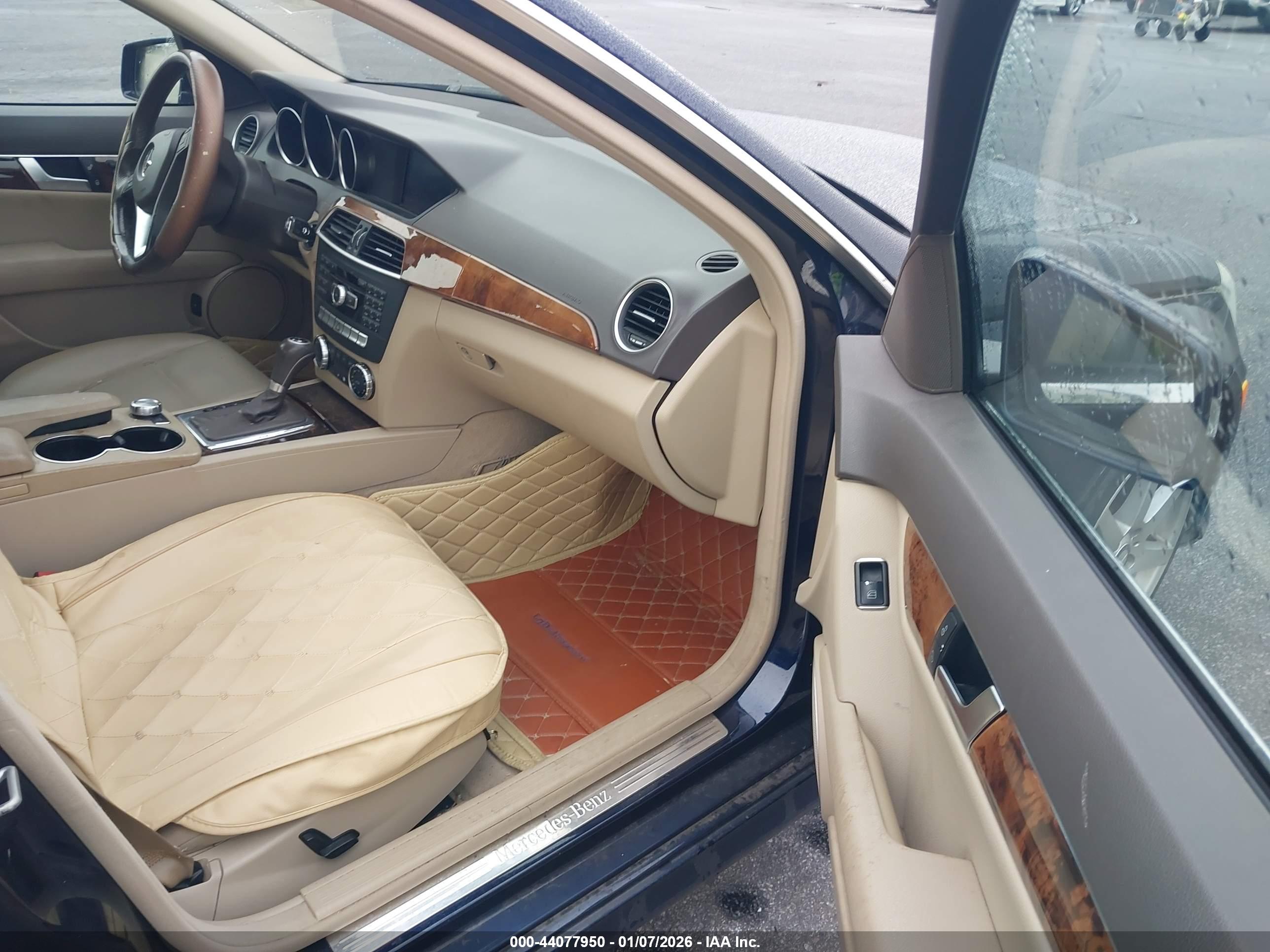 MERCEDES-BENZ C image 5