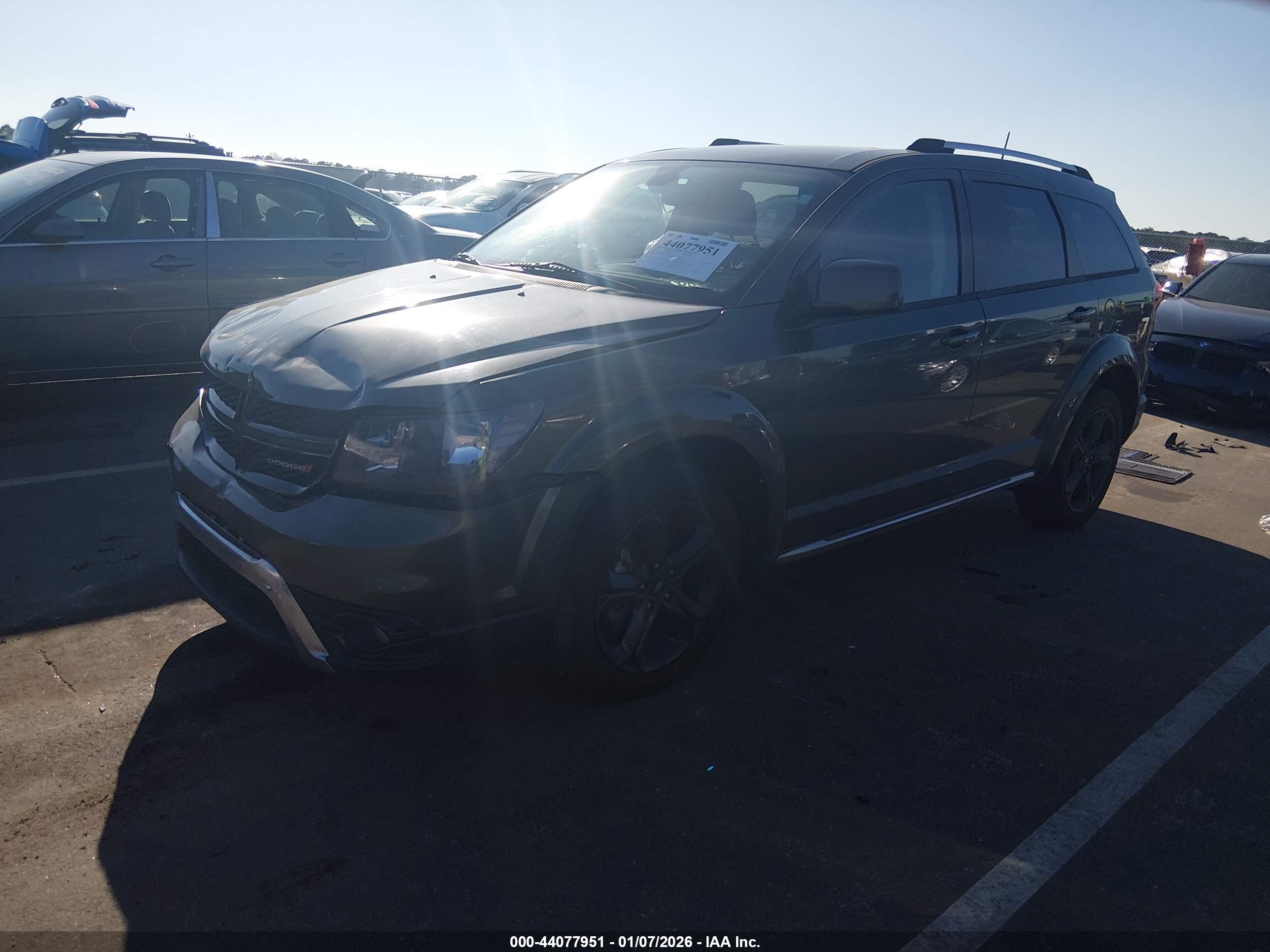 DODGE JOURNEY image 2