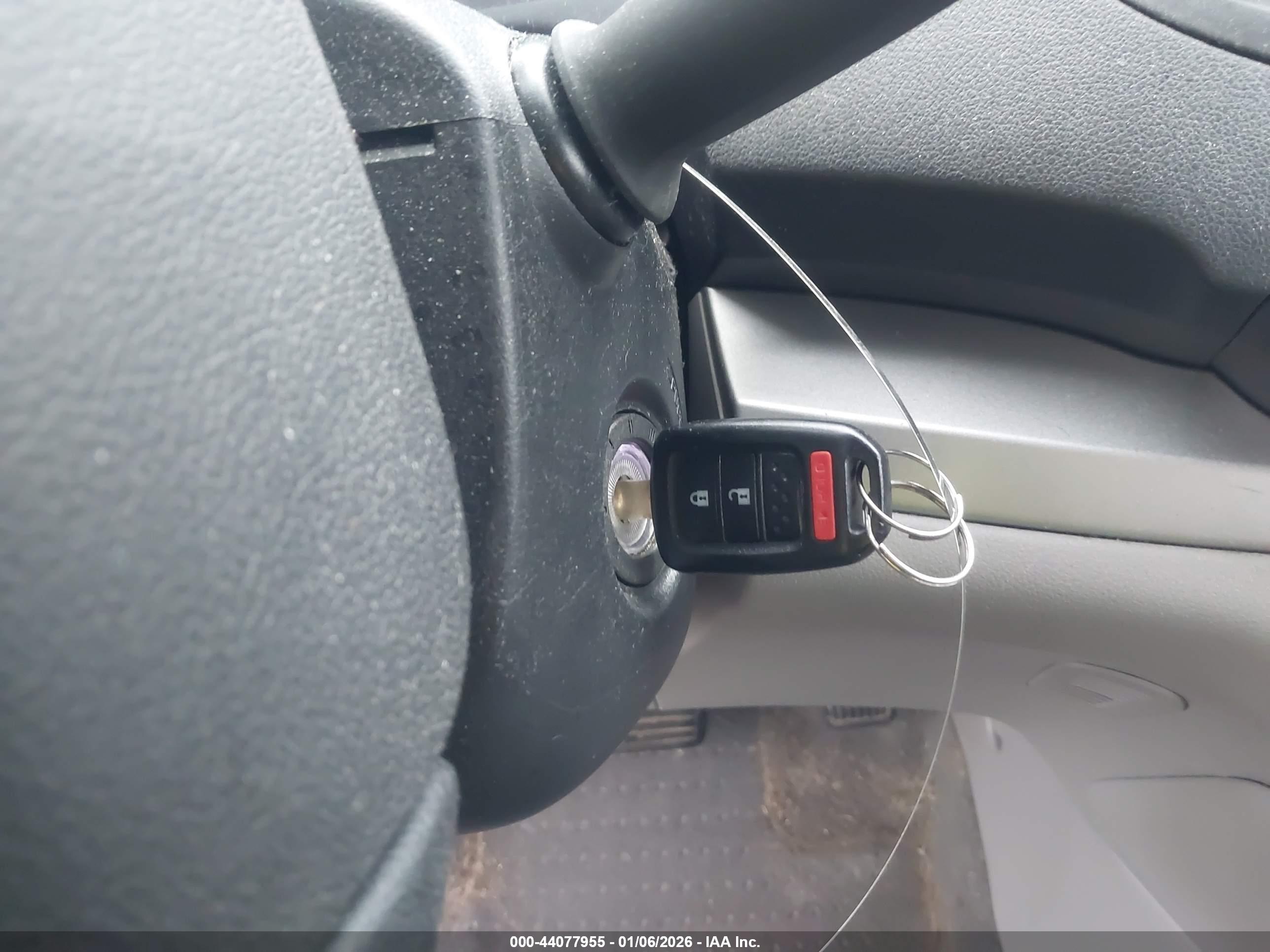 HONDA CR-V image 11