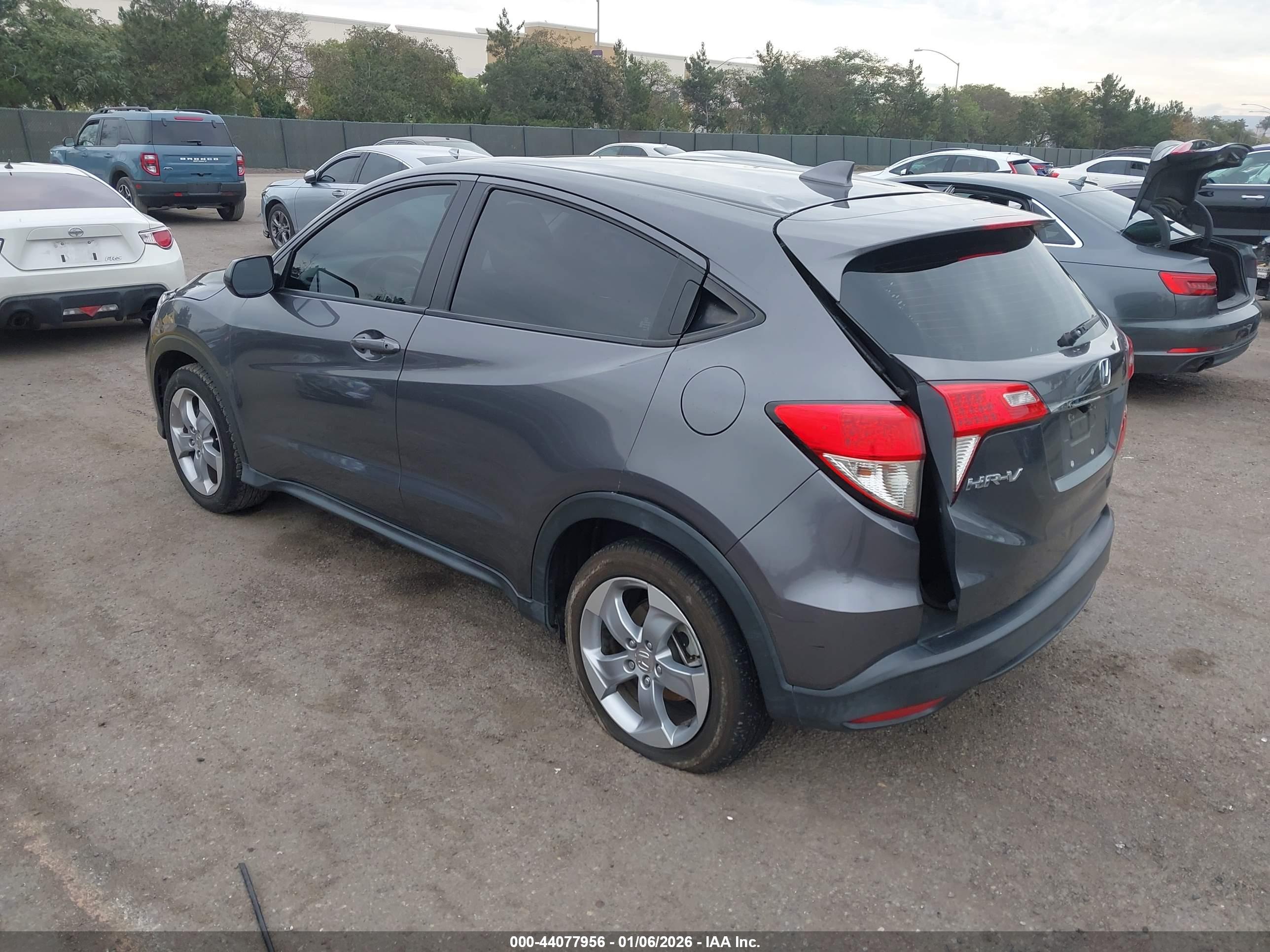 HONDA HR-V image 3