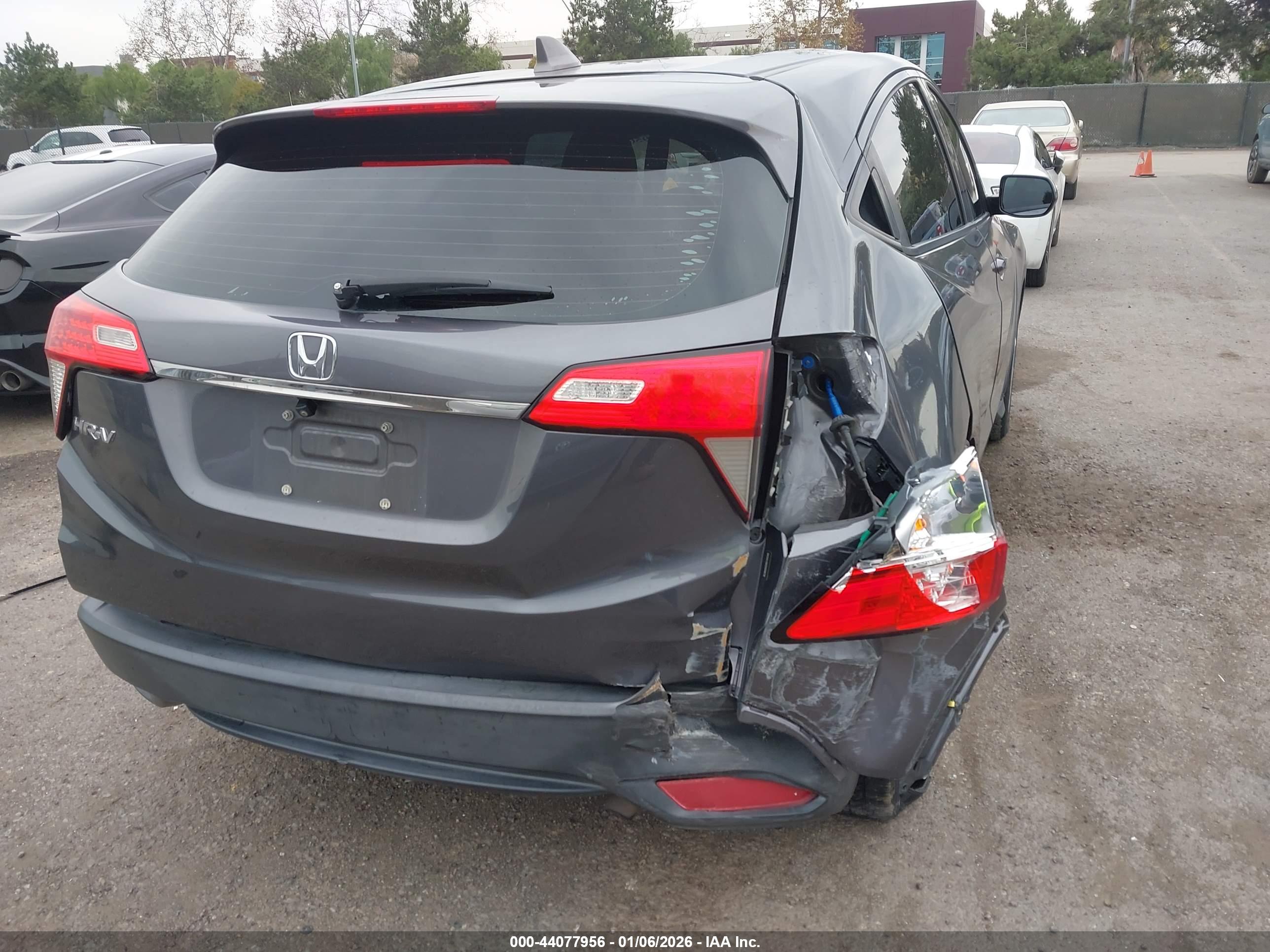 HONDA HR-V image 6