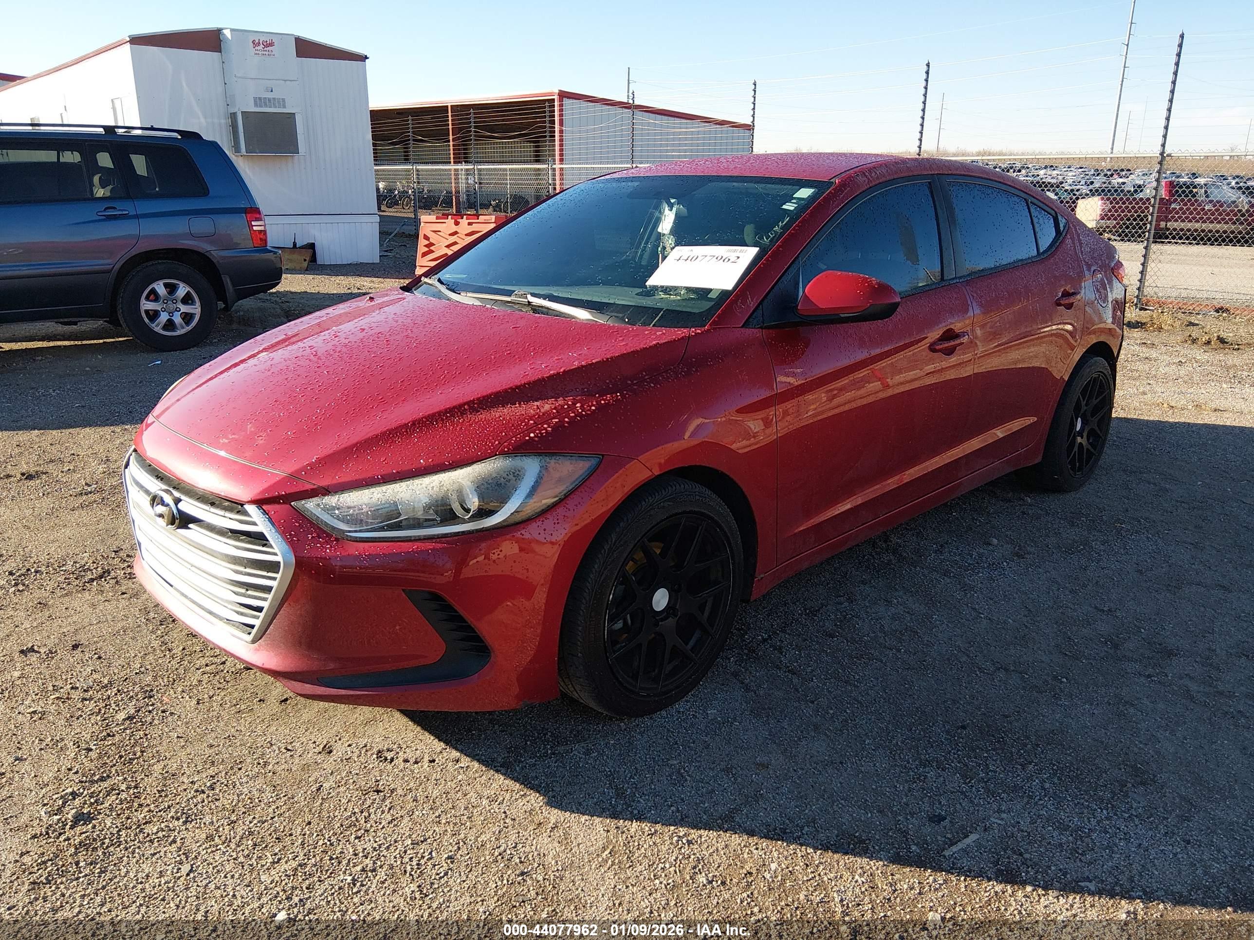 HYUNDAI ELANTRA image 2