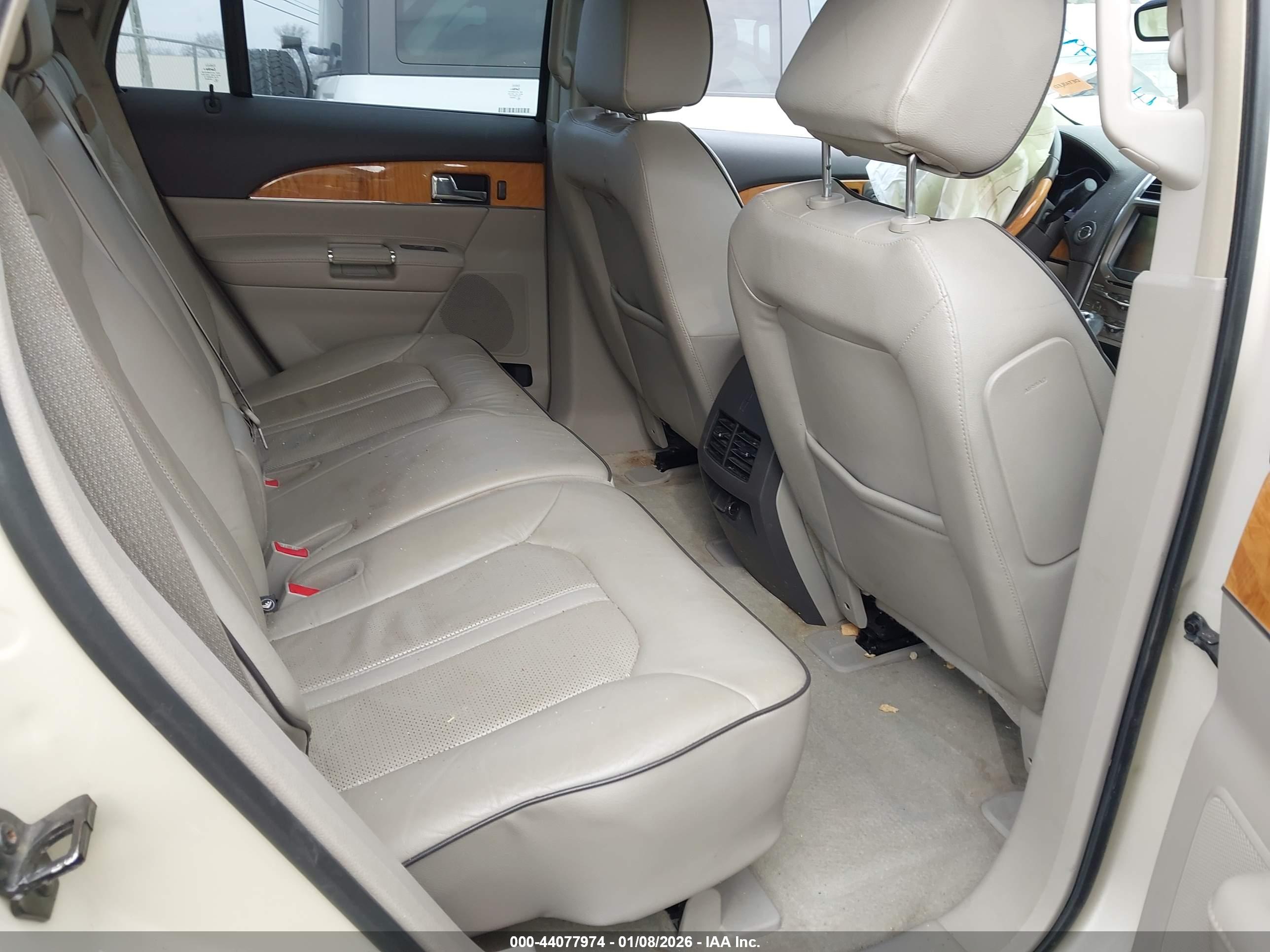 LINCOLN MKX image 8