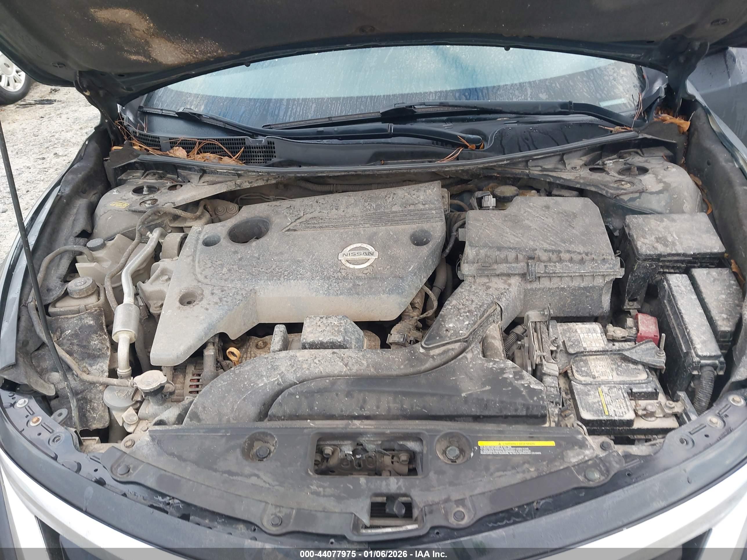 NISSAN ALTIMA image 10